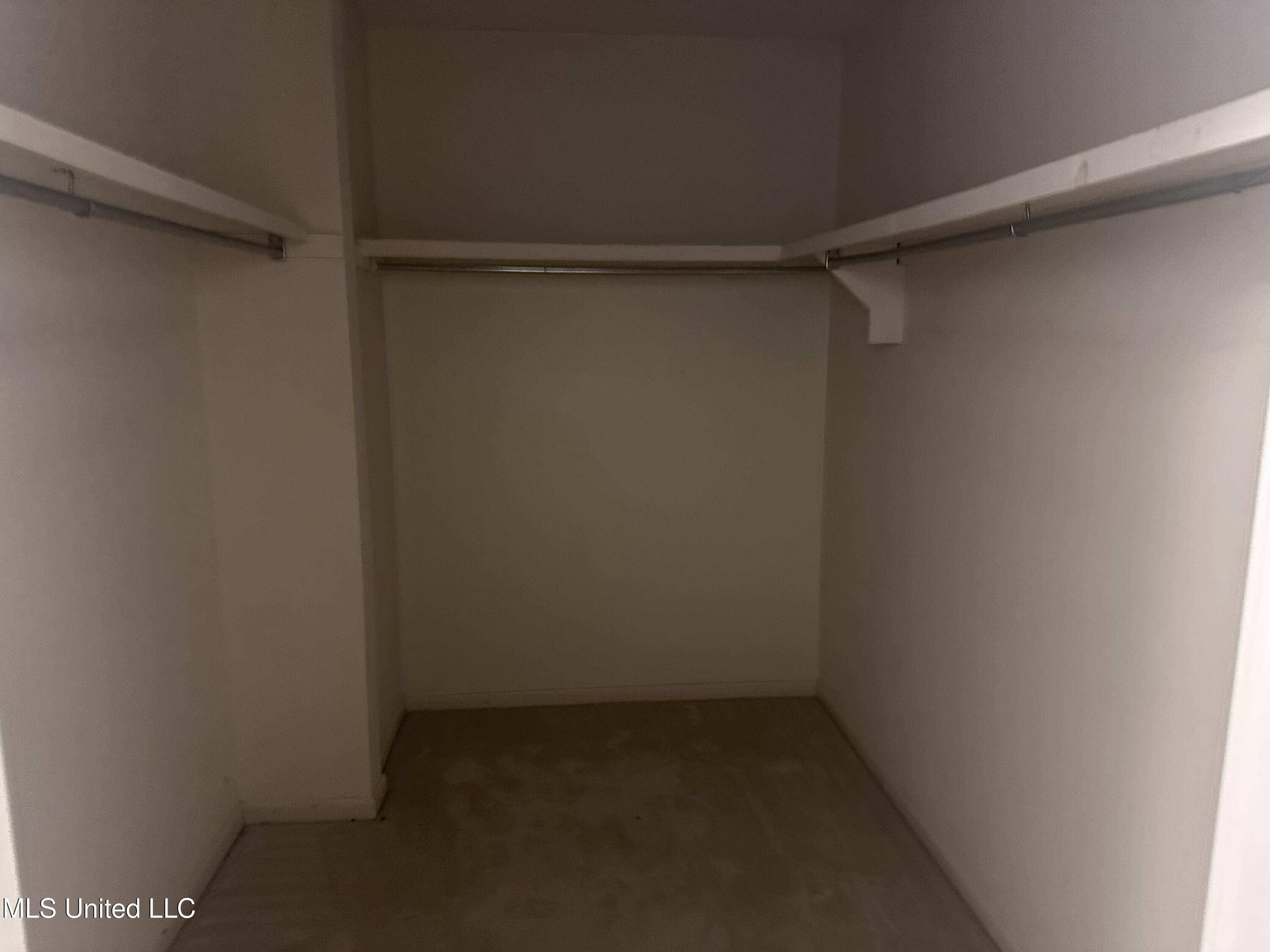 903 Westwood Street Property Photo 27