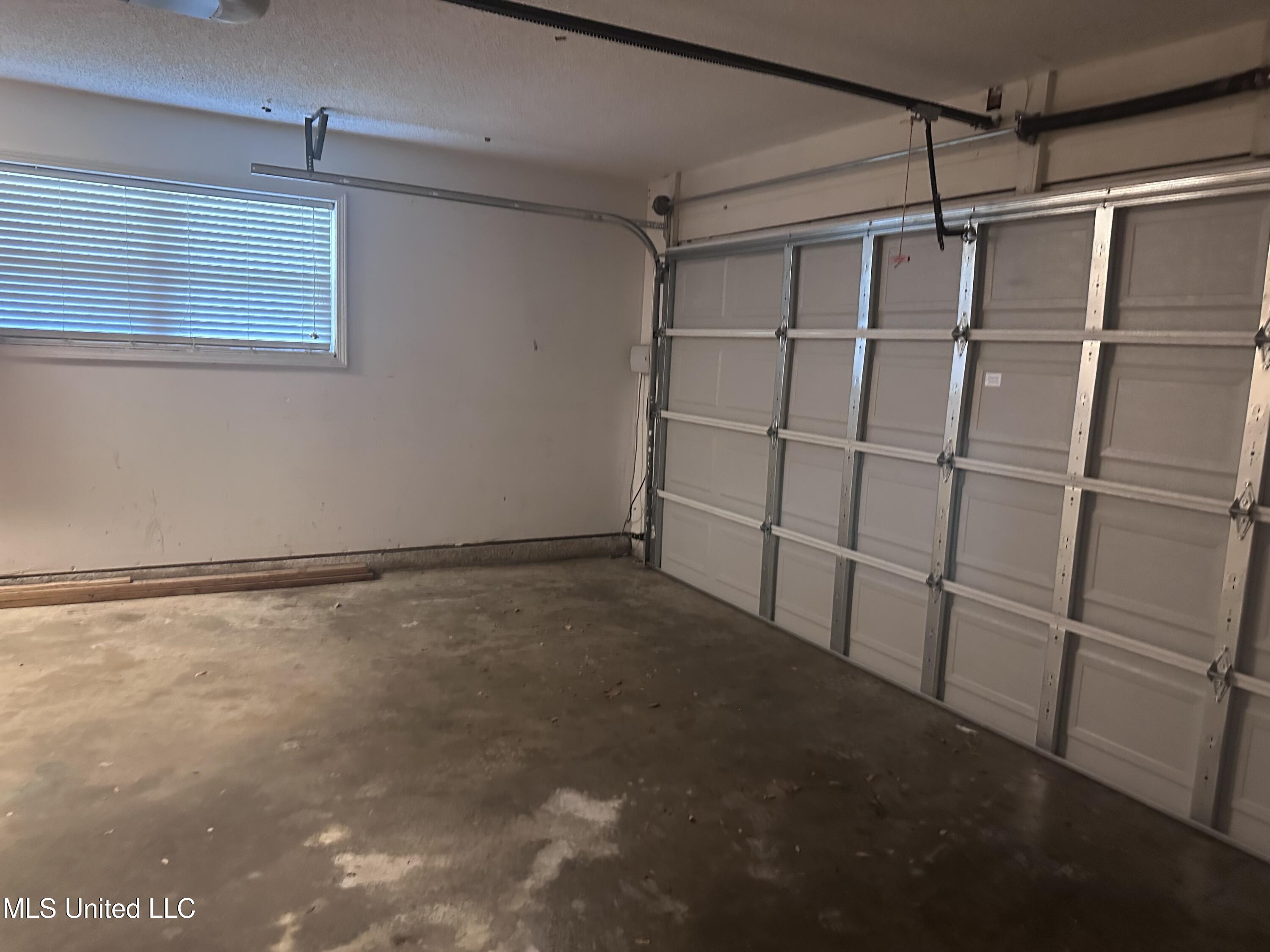 903 Westwood Street Property Photo 33