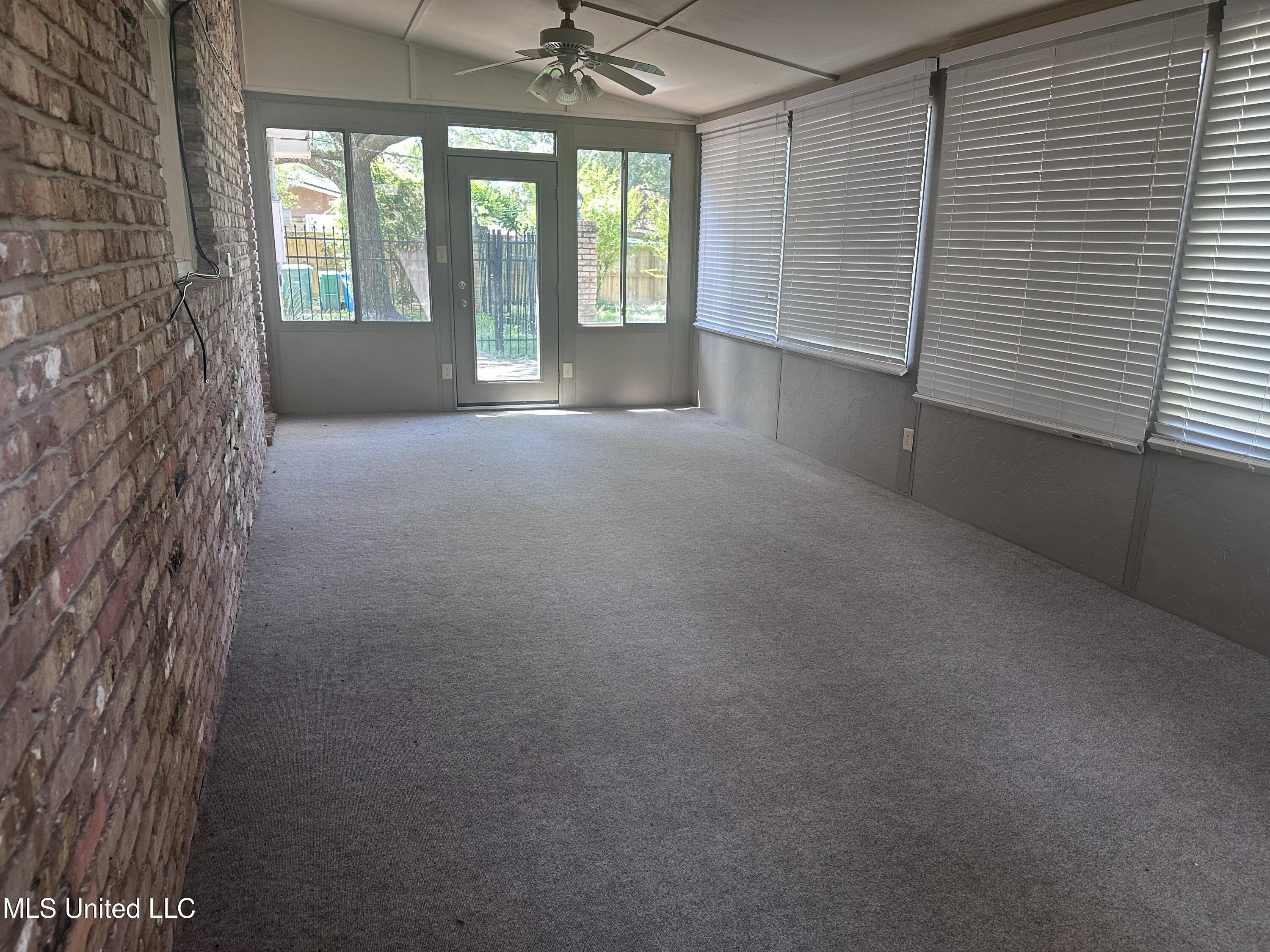 903 Westwood Street Property Photo 37