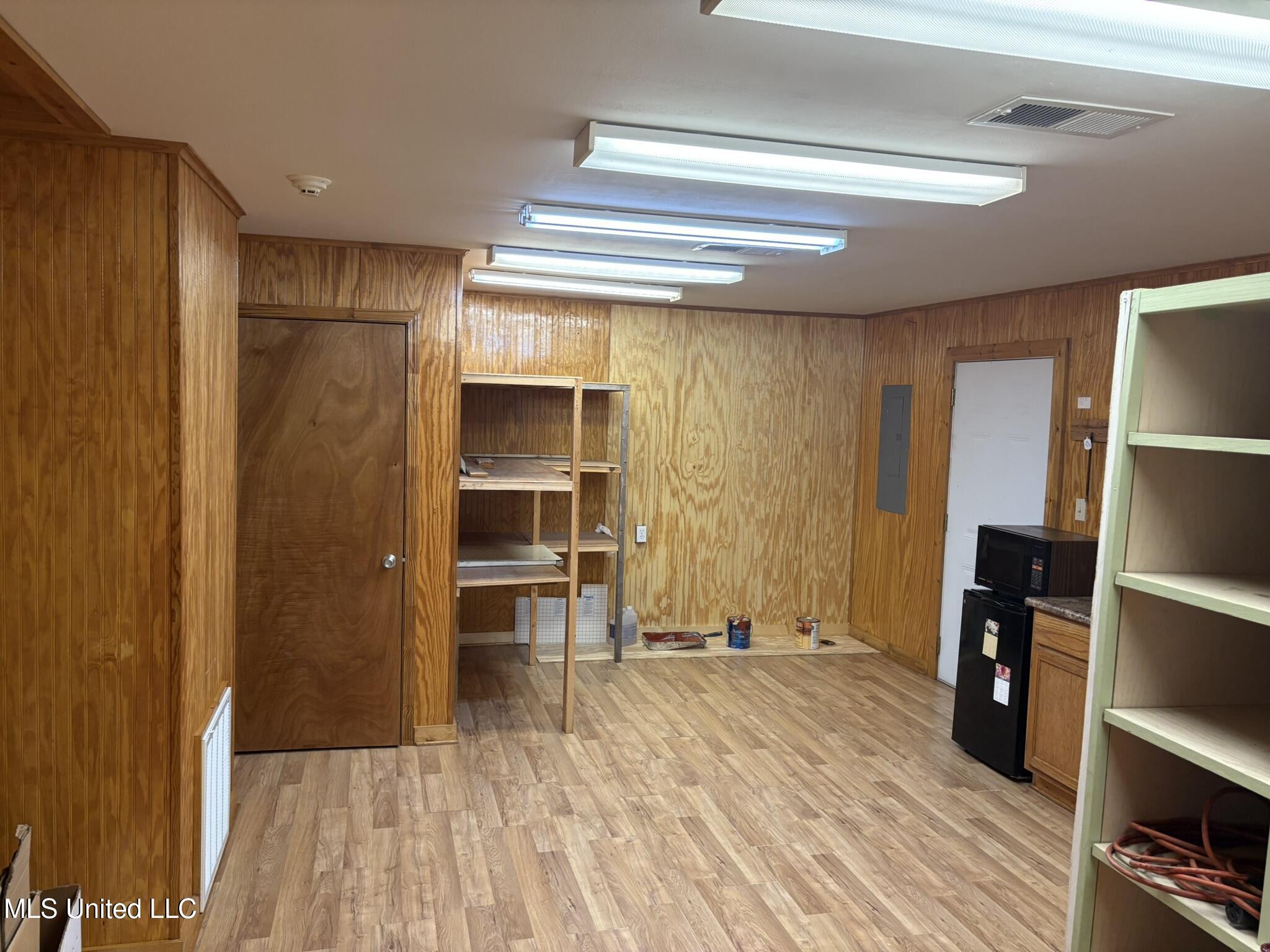 205 N Hayden Street Property Photo 8
