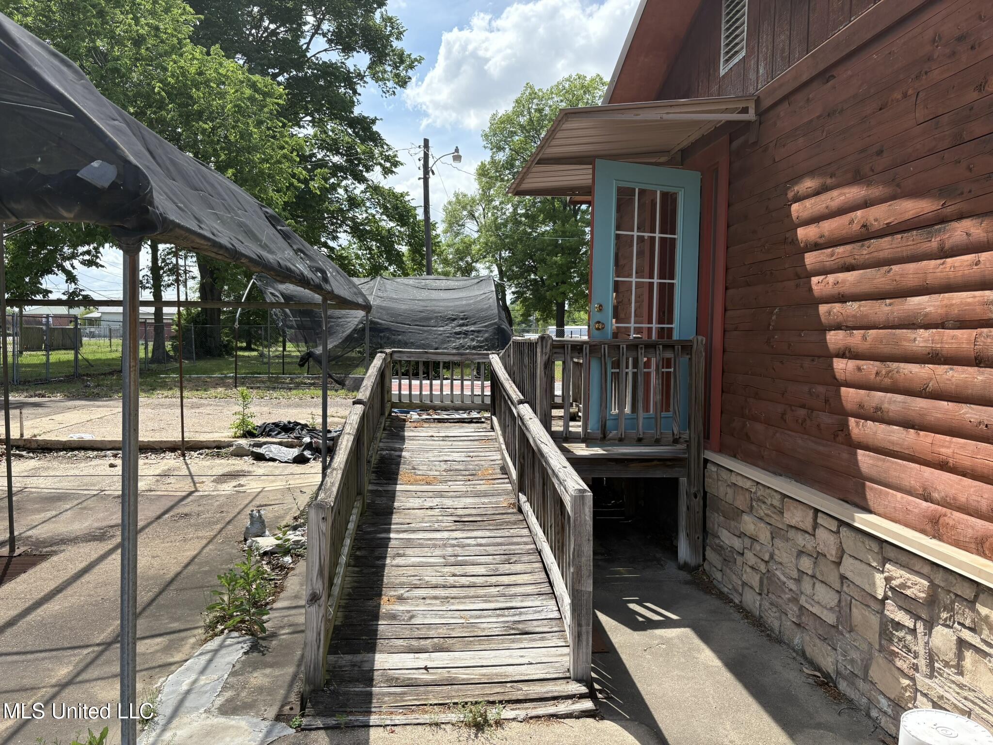 205 N Hayden Street Property Photo 14
