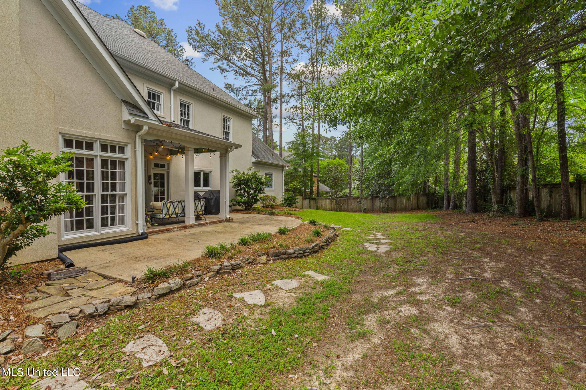 511 Pine Hill Place Property Photo 77
