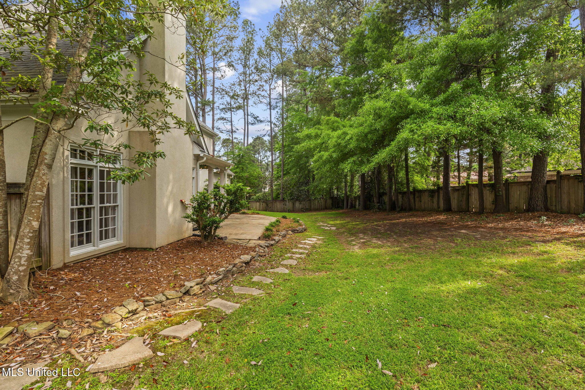 511 Pine Hill Place Property Photo 78