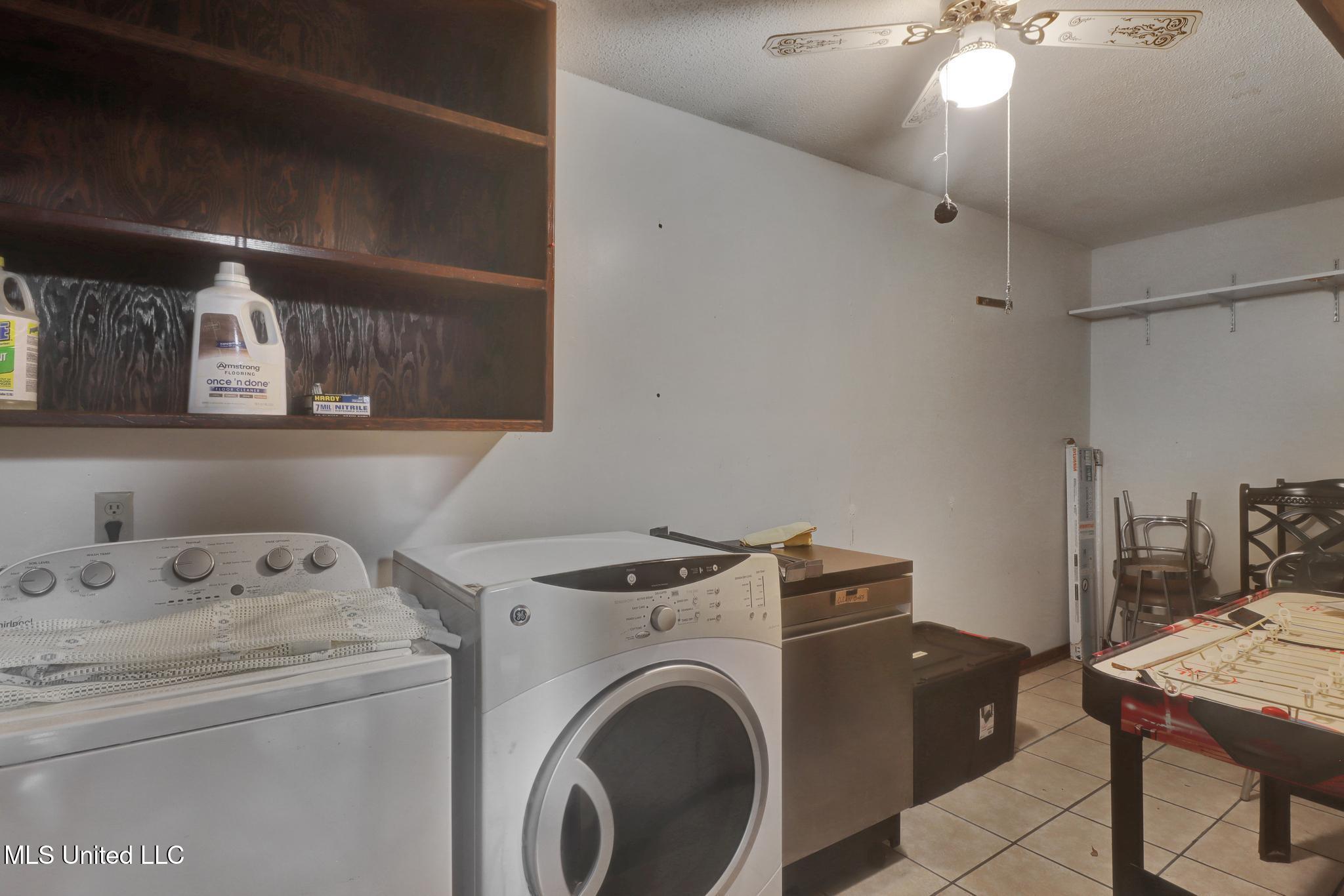 596 Tegarden Road Property Photo 16