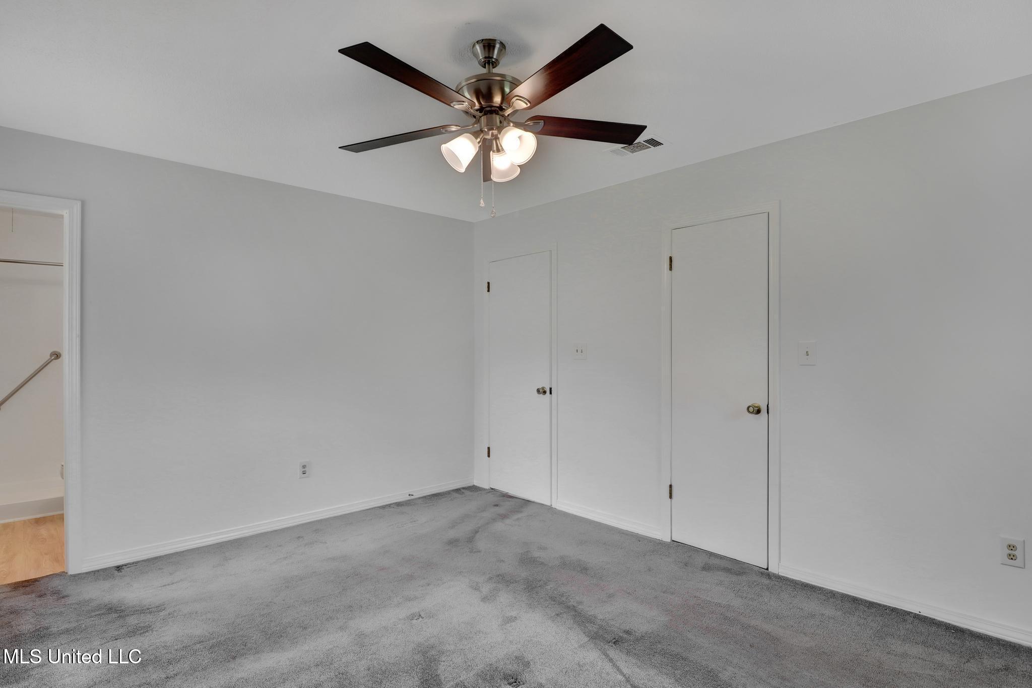 596 Tegarden Road Property Photo 18