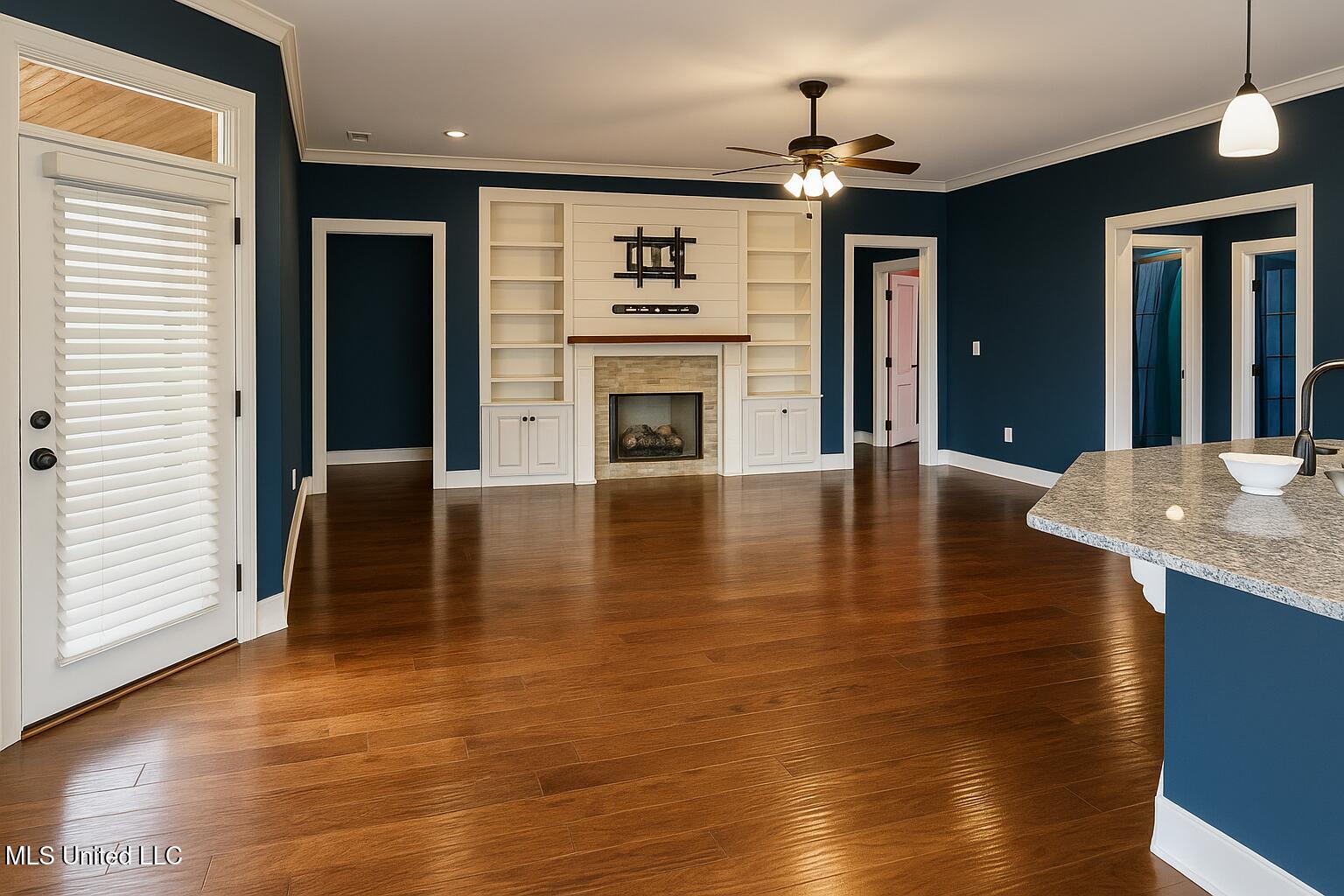 4638 S Balterson Loop Property Photo 5