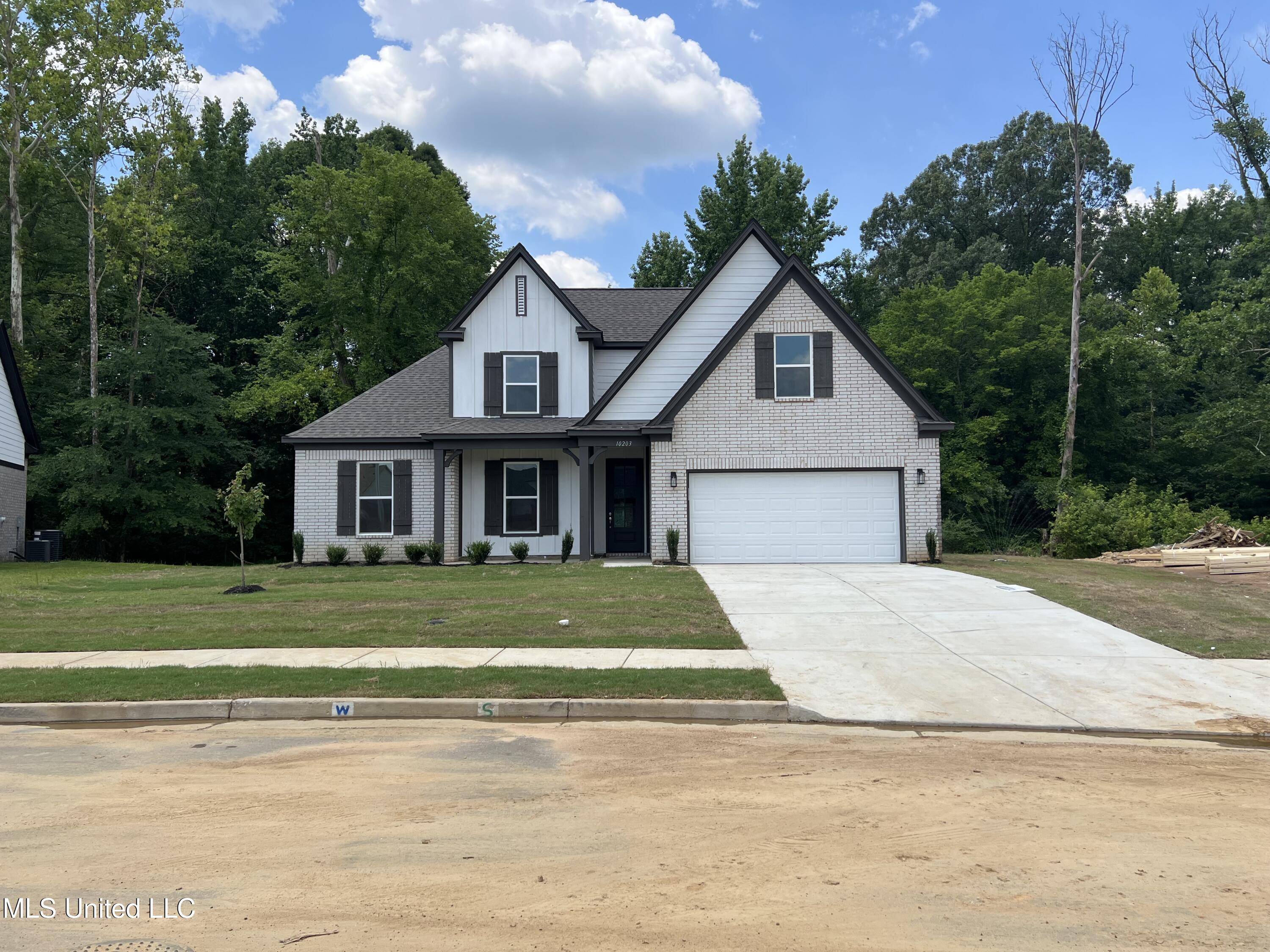 10203 March Mdws Way Property Photo 1