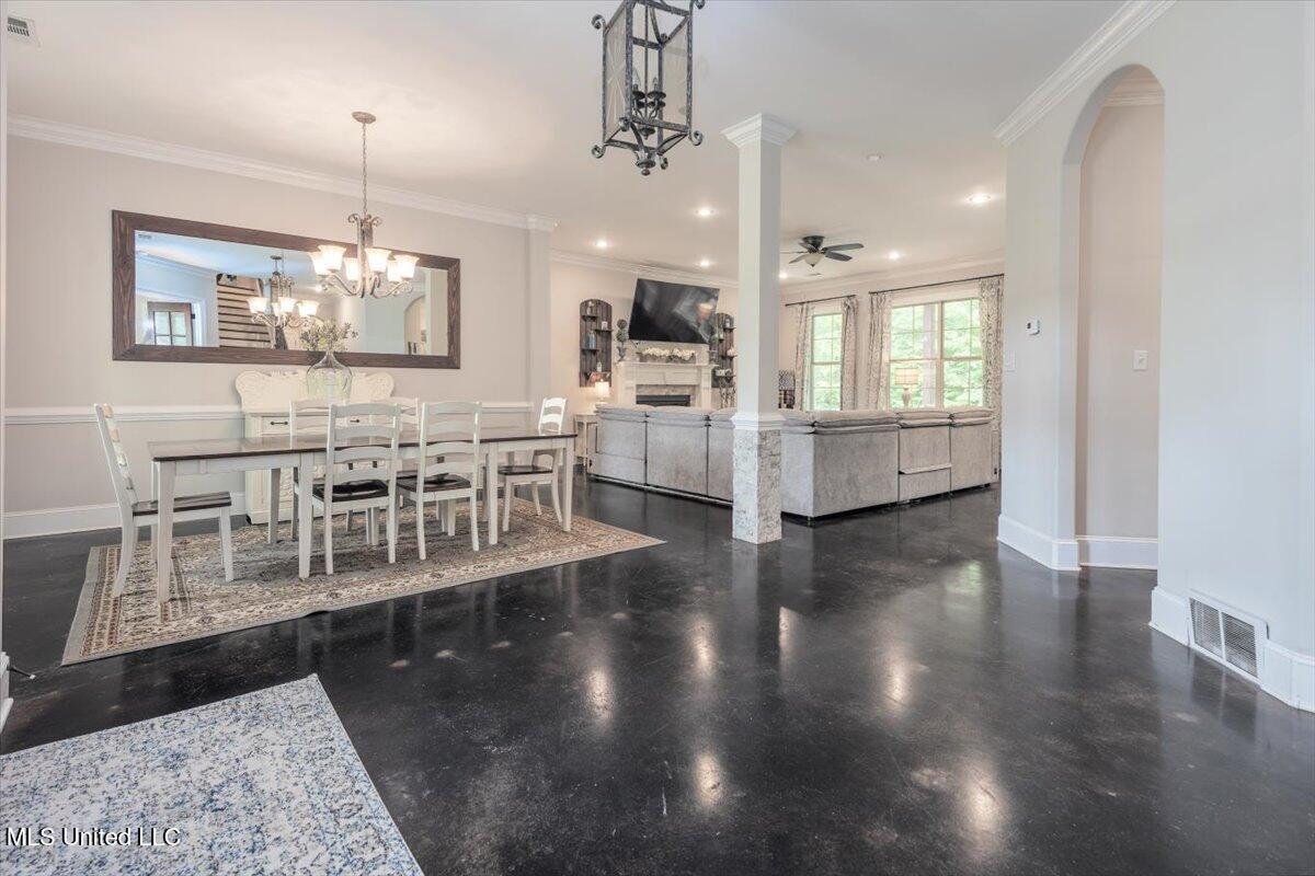 223 Fawn Cove Property Photo 15