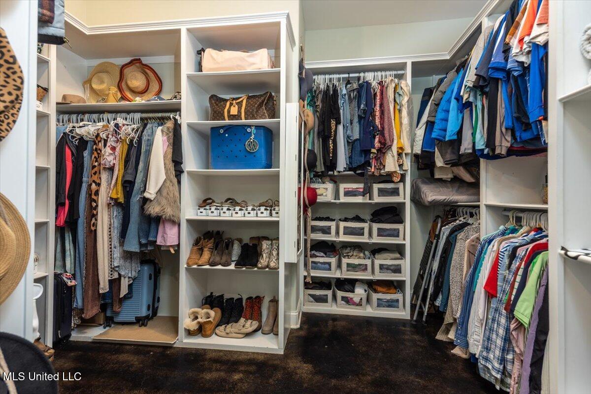 223 Fawn Cove Property Photo 20