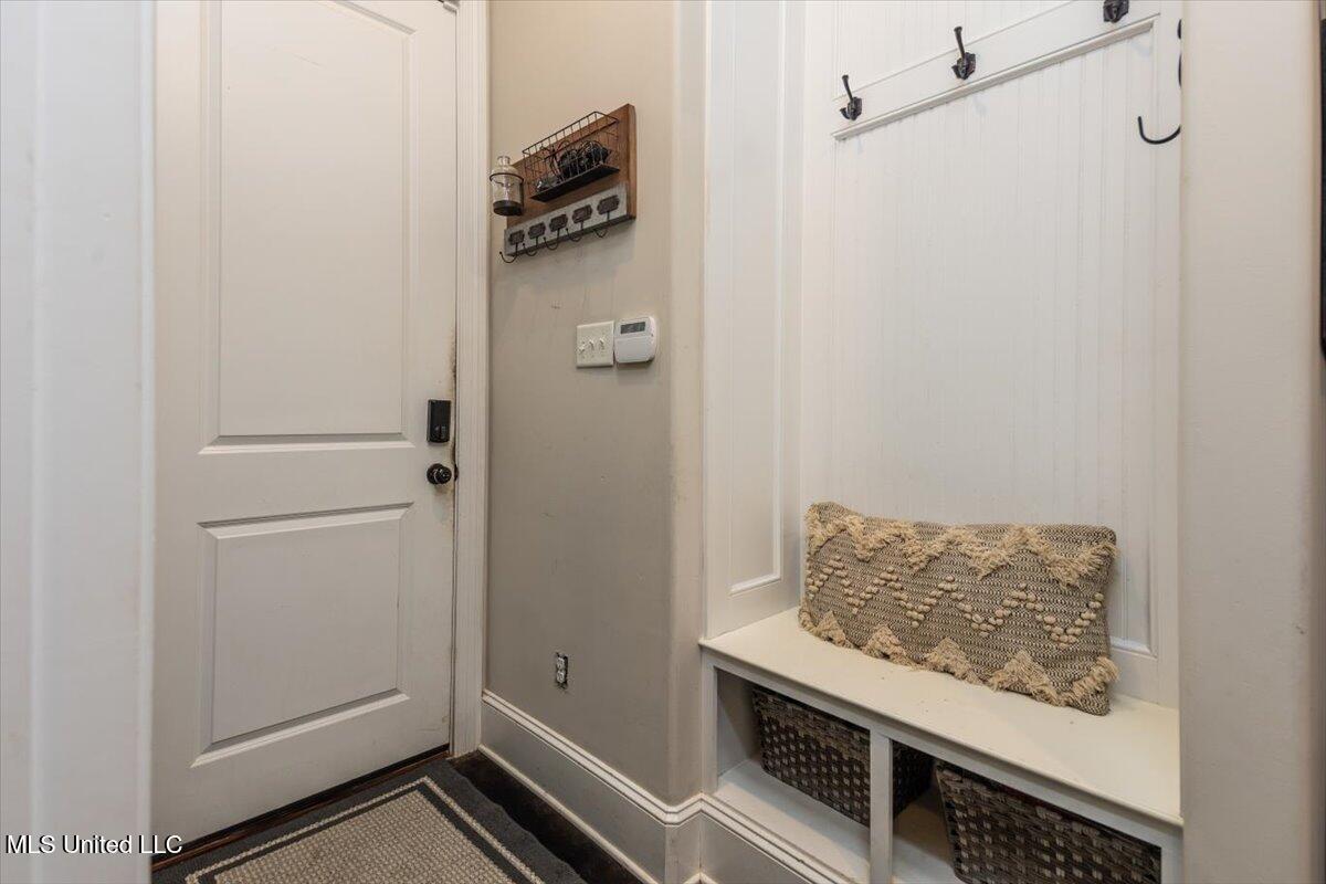 223 Fawn Cove Property Photo 34