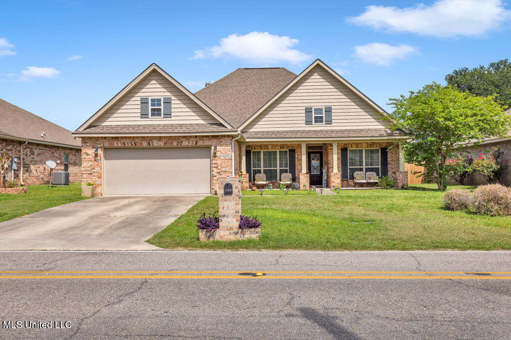 14420 N Swan Road Property Photo 1