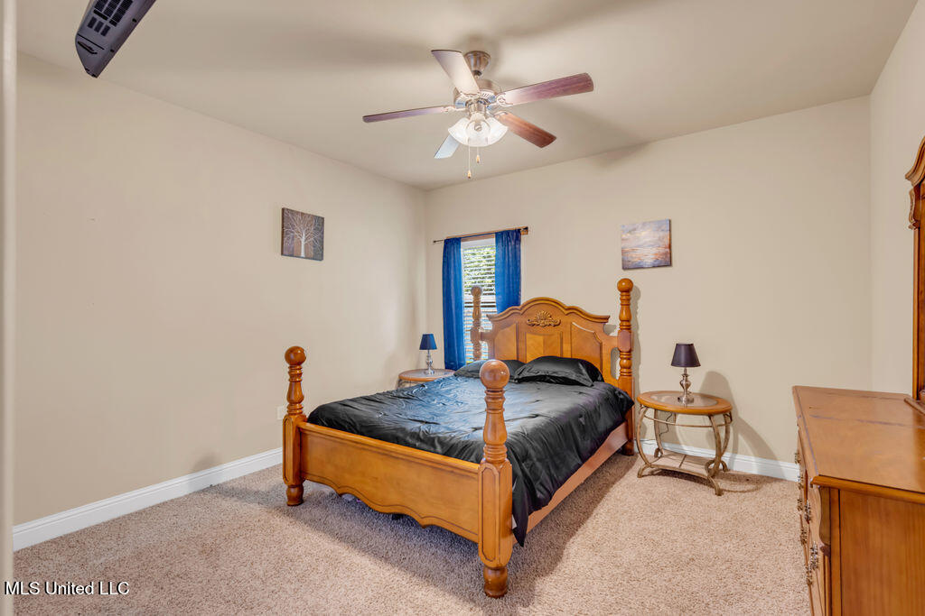 14420 N Swan Road Property Photo 27