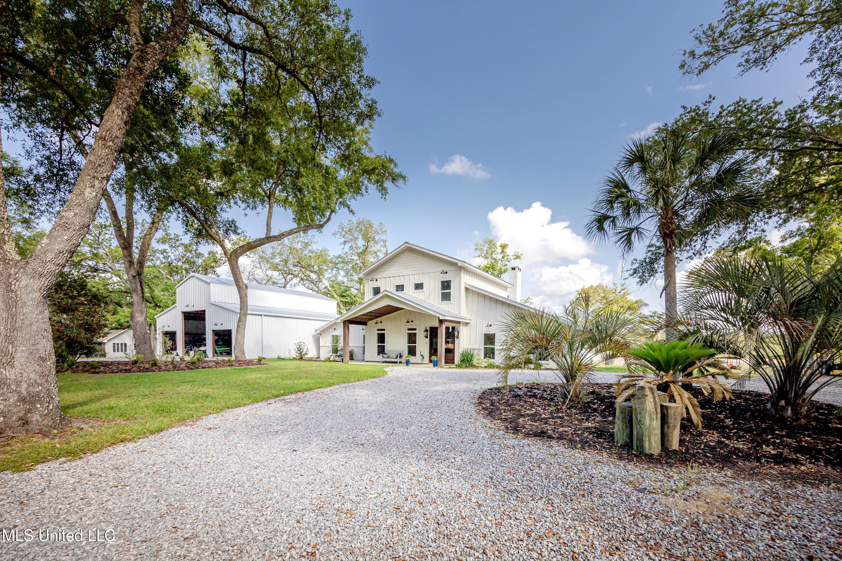 8912 Dixie Street Property Photo