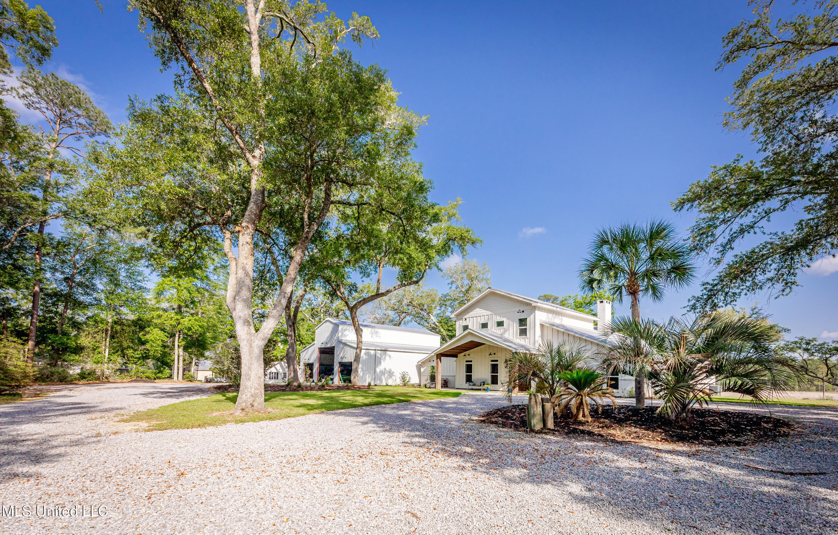 8912 Dixie Street Property Photo 9