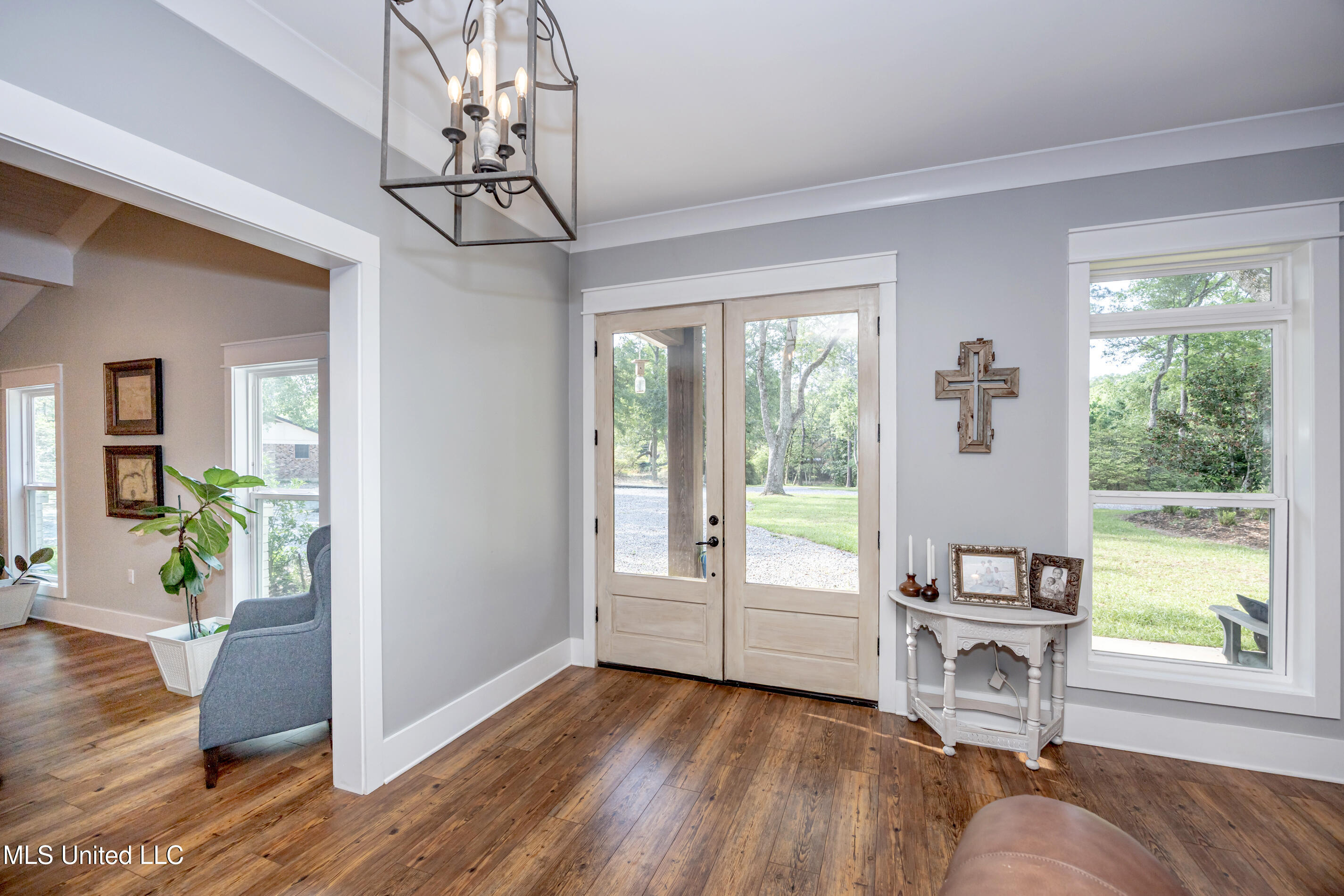 8912 Dixie Street Property Photo 13