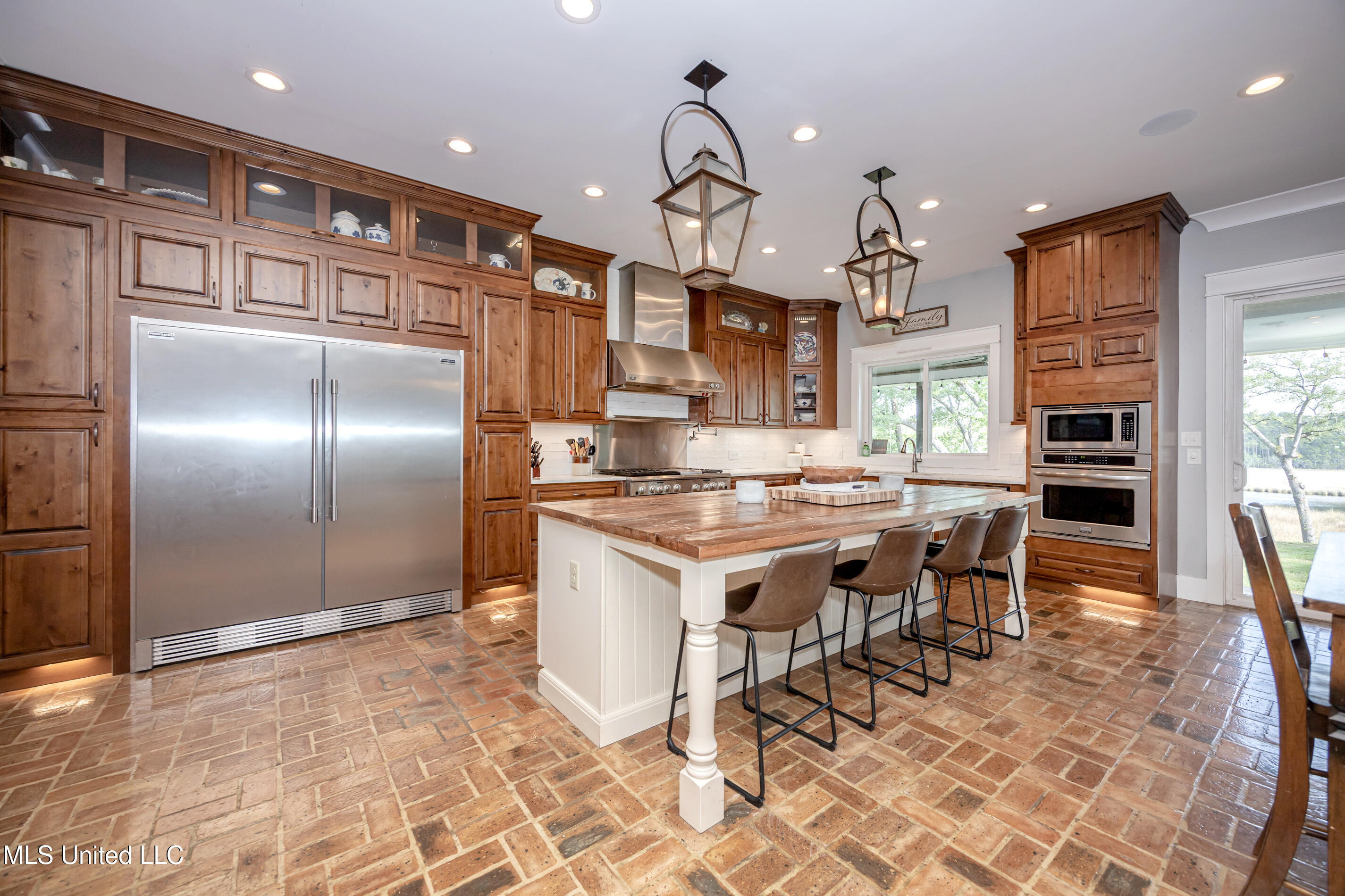 8912 Dixie Street Property Photo 28