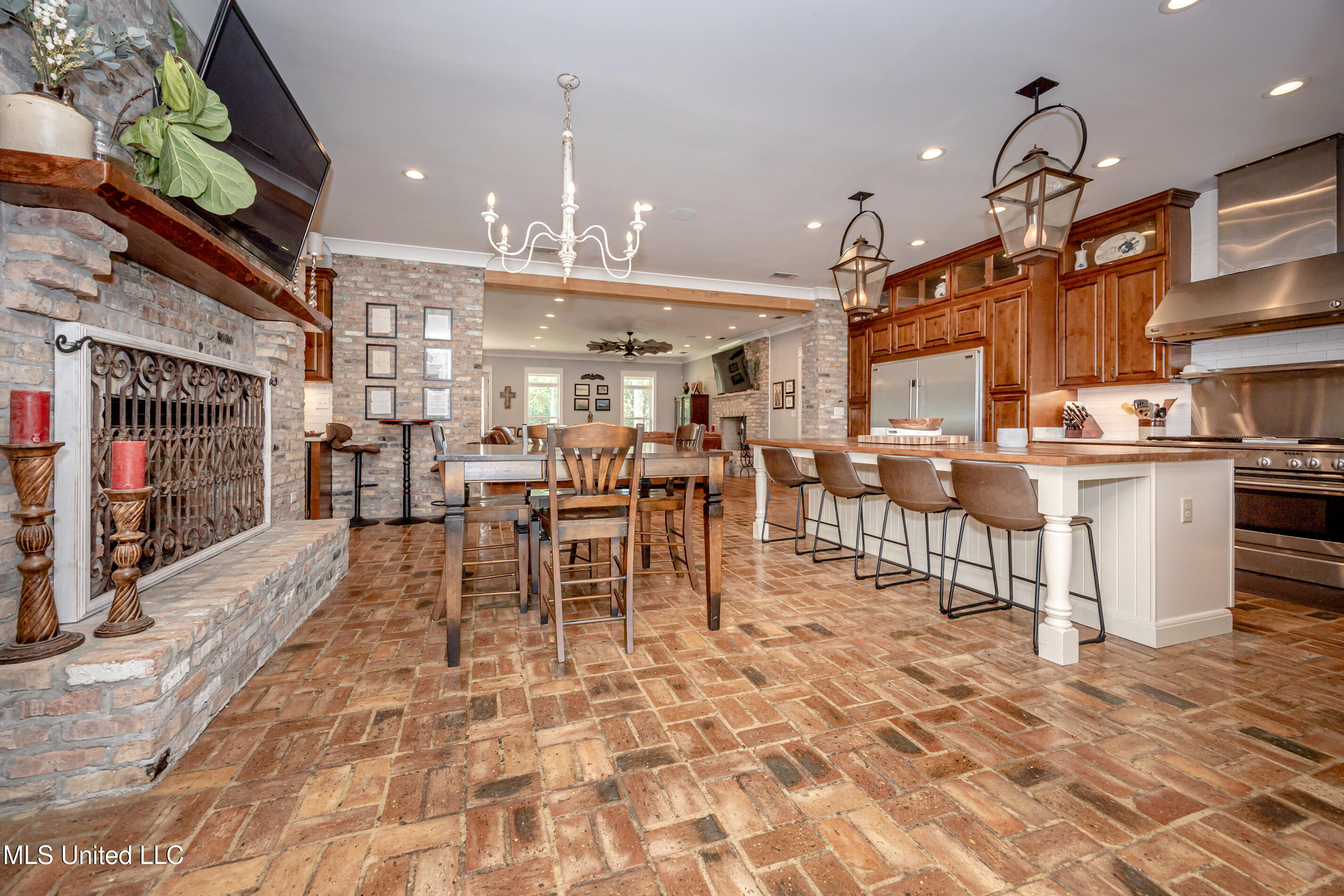 8912 Dixie Street Property Photo 30