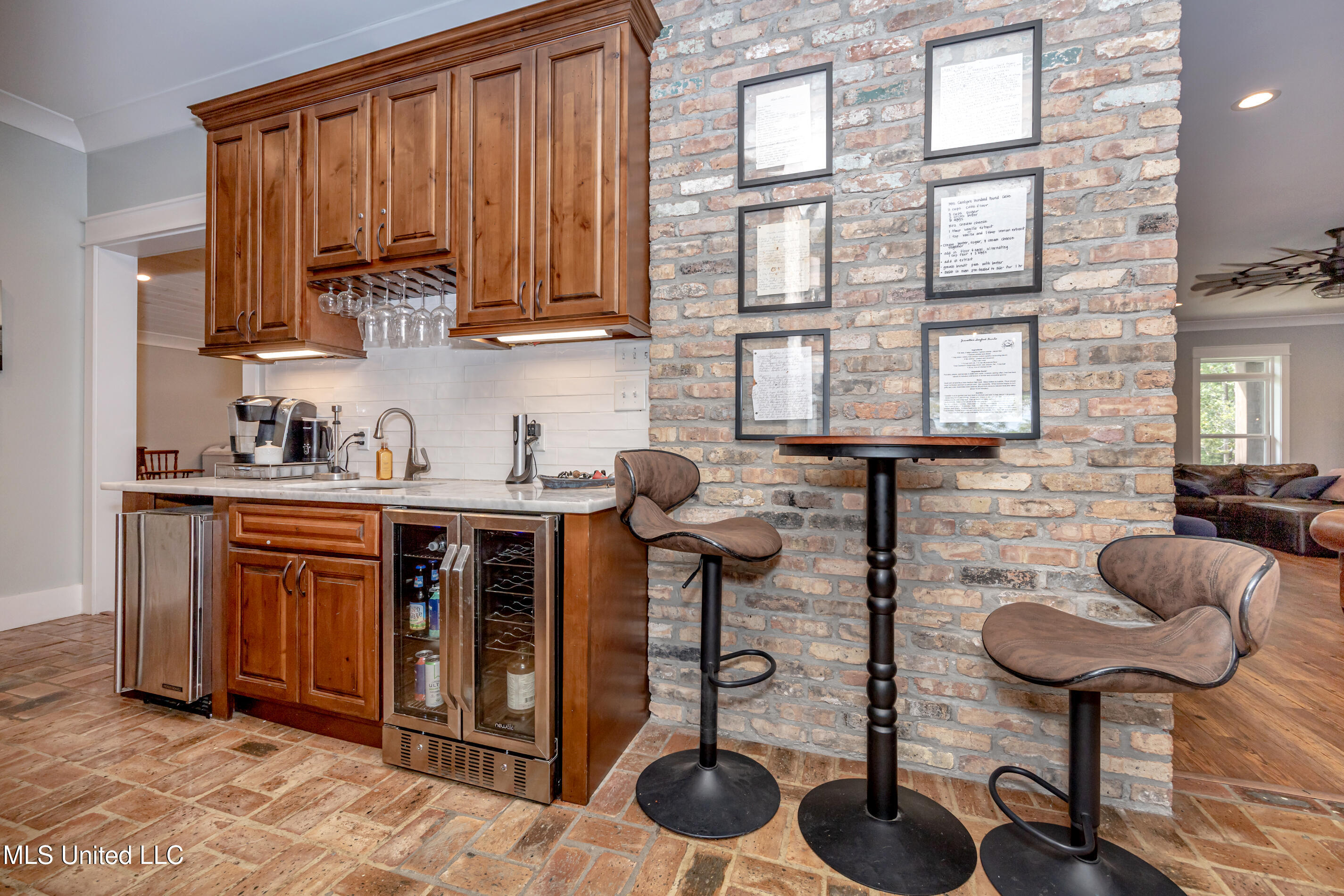 8912 Dixie Street Property Photo 31