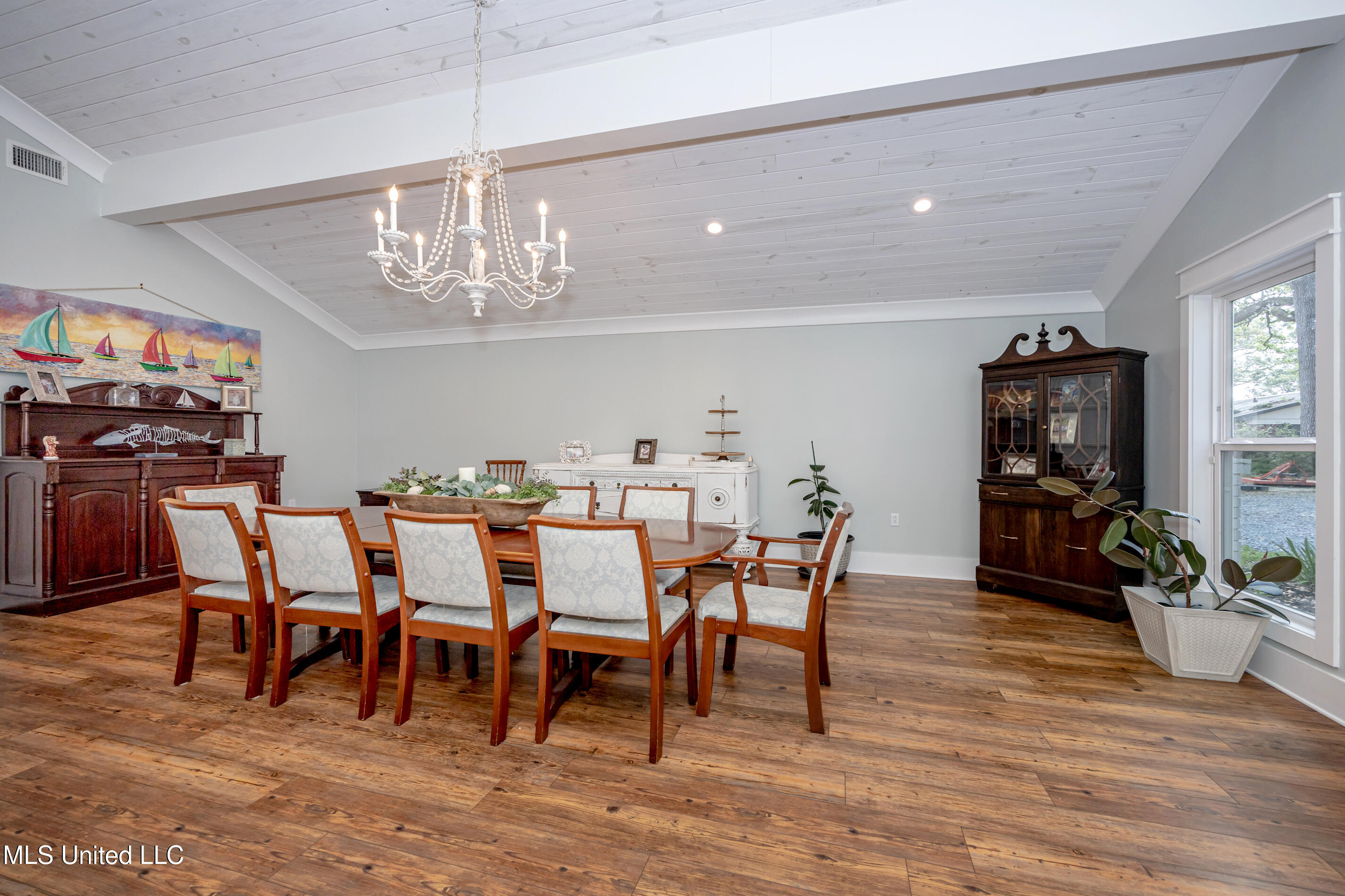 8912 Dixie Street Property Photo 38