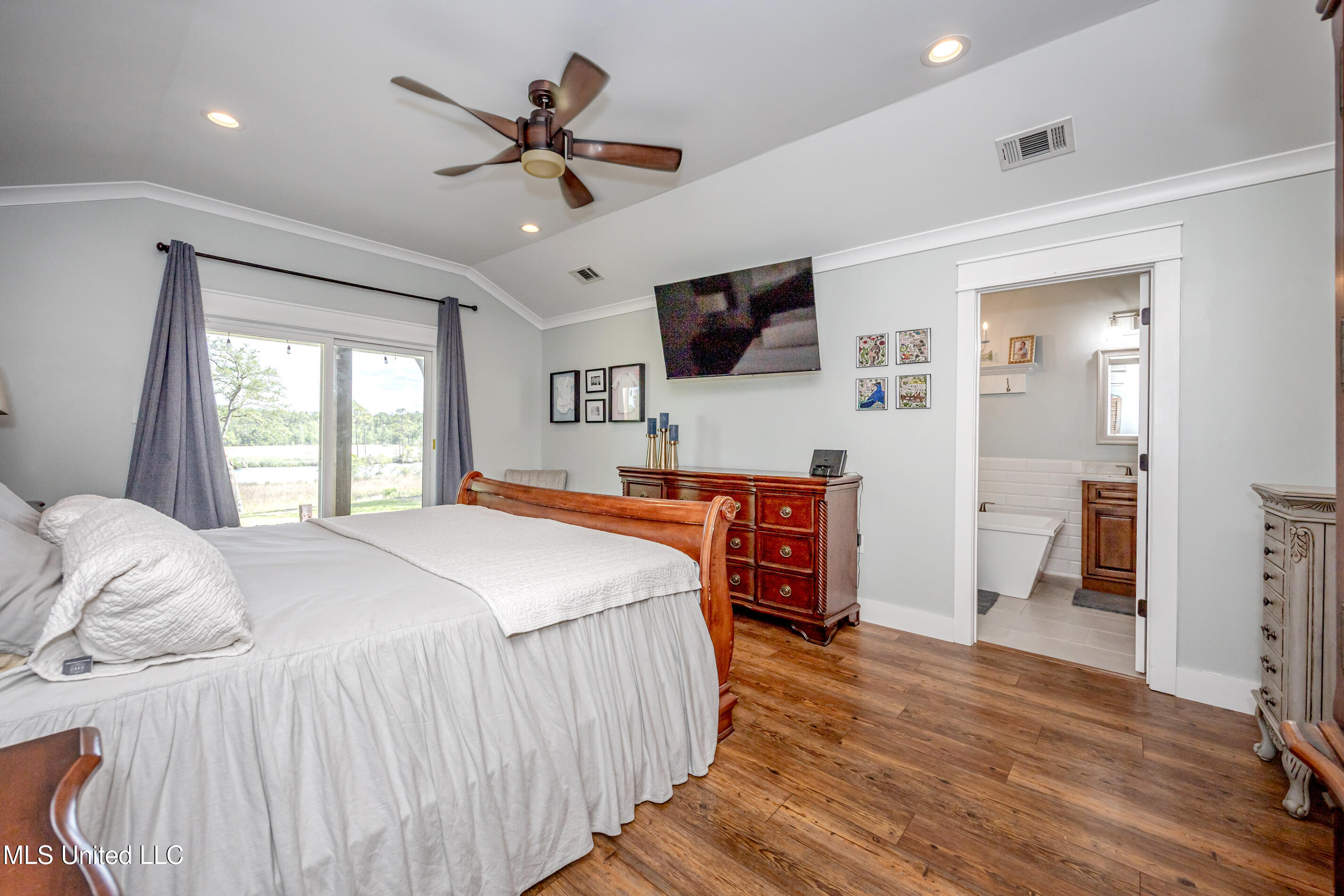 8912 Dixie Street Property Photo 54