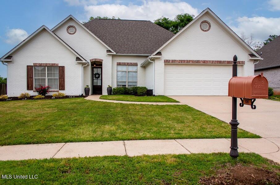 106 Sweetbriar Circle Property Photo 3