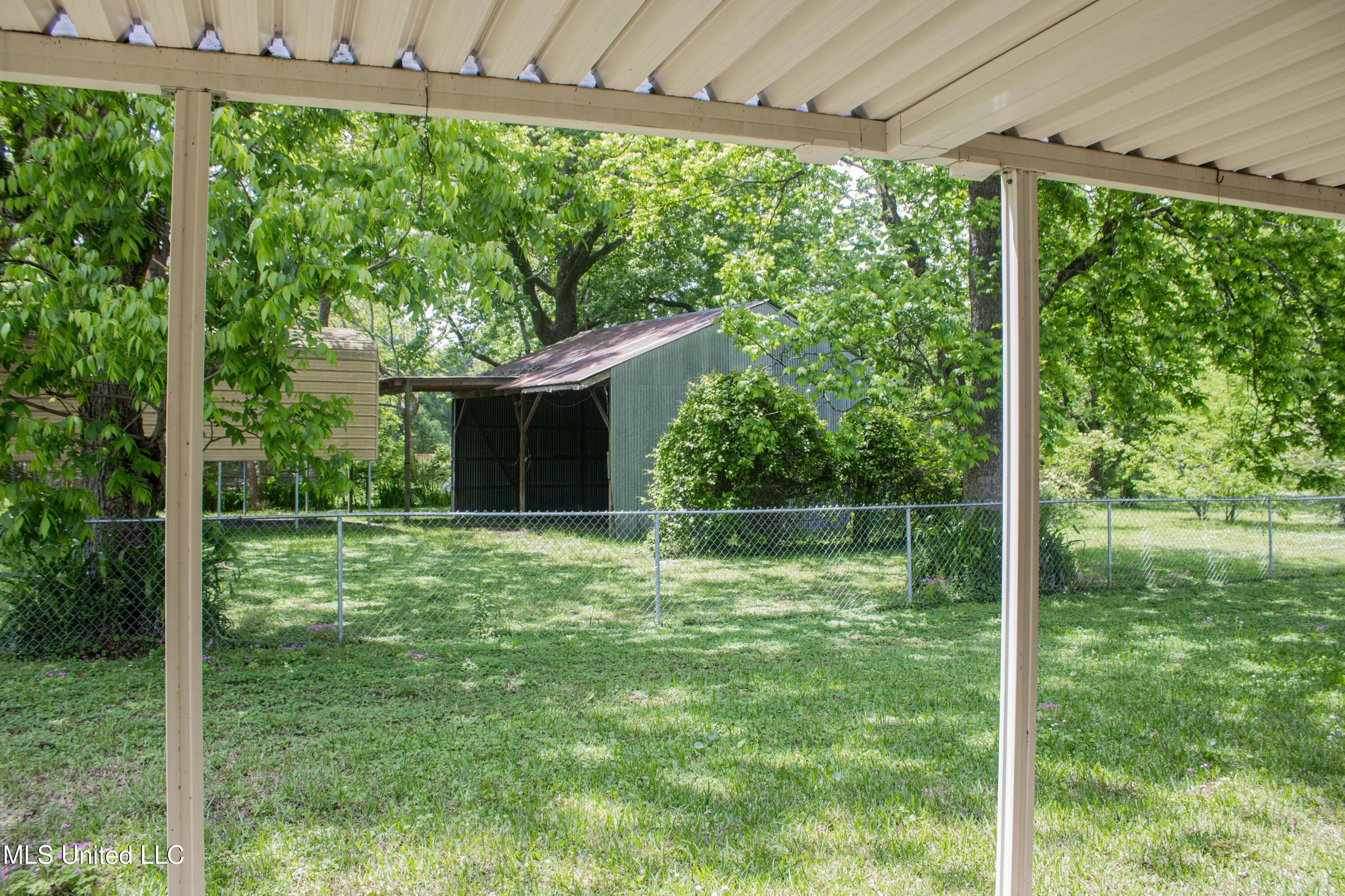 1119 St Augustine Drive Property Photo 9