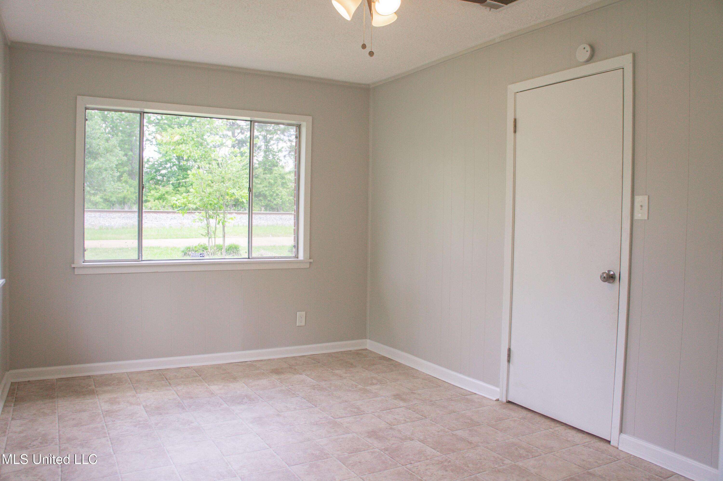 1119 St Augustine Drive Property Photo 21