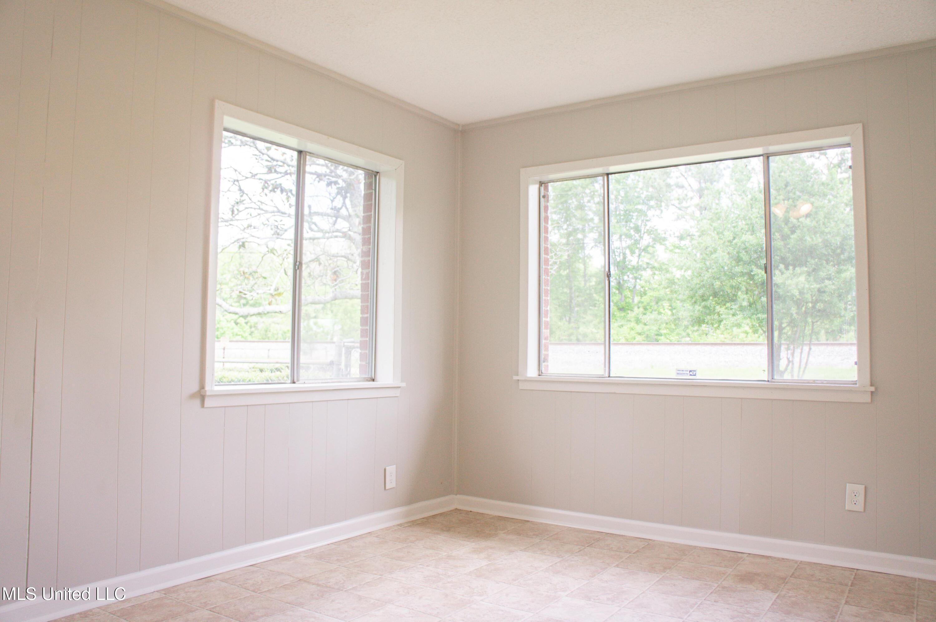 1119 St Augustine Drive Property Photo 23