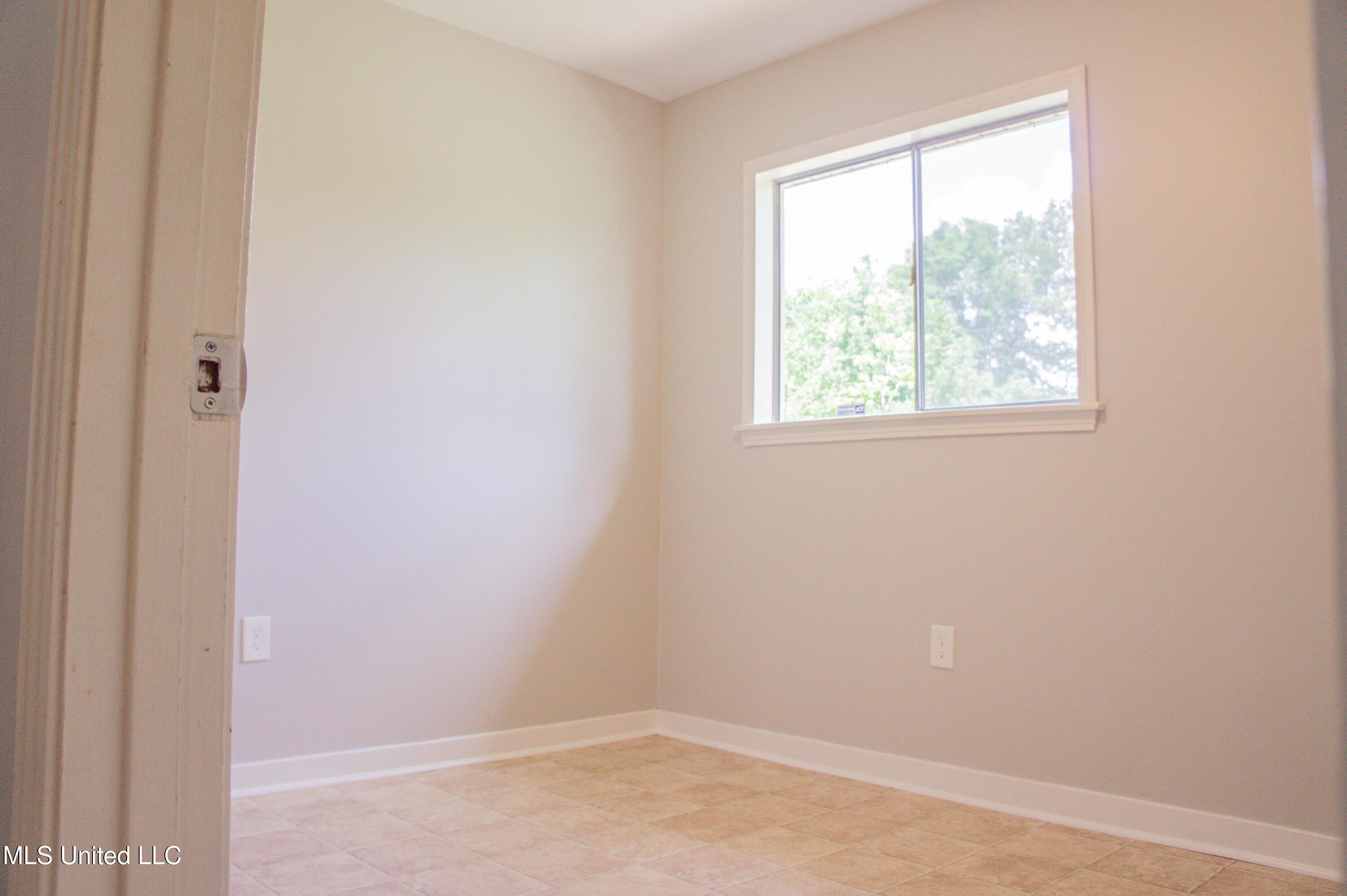 1119 St Augustine Drive Property Photo 28