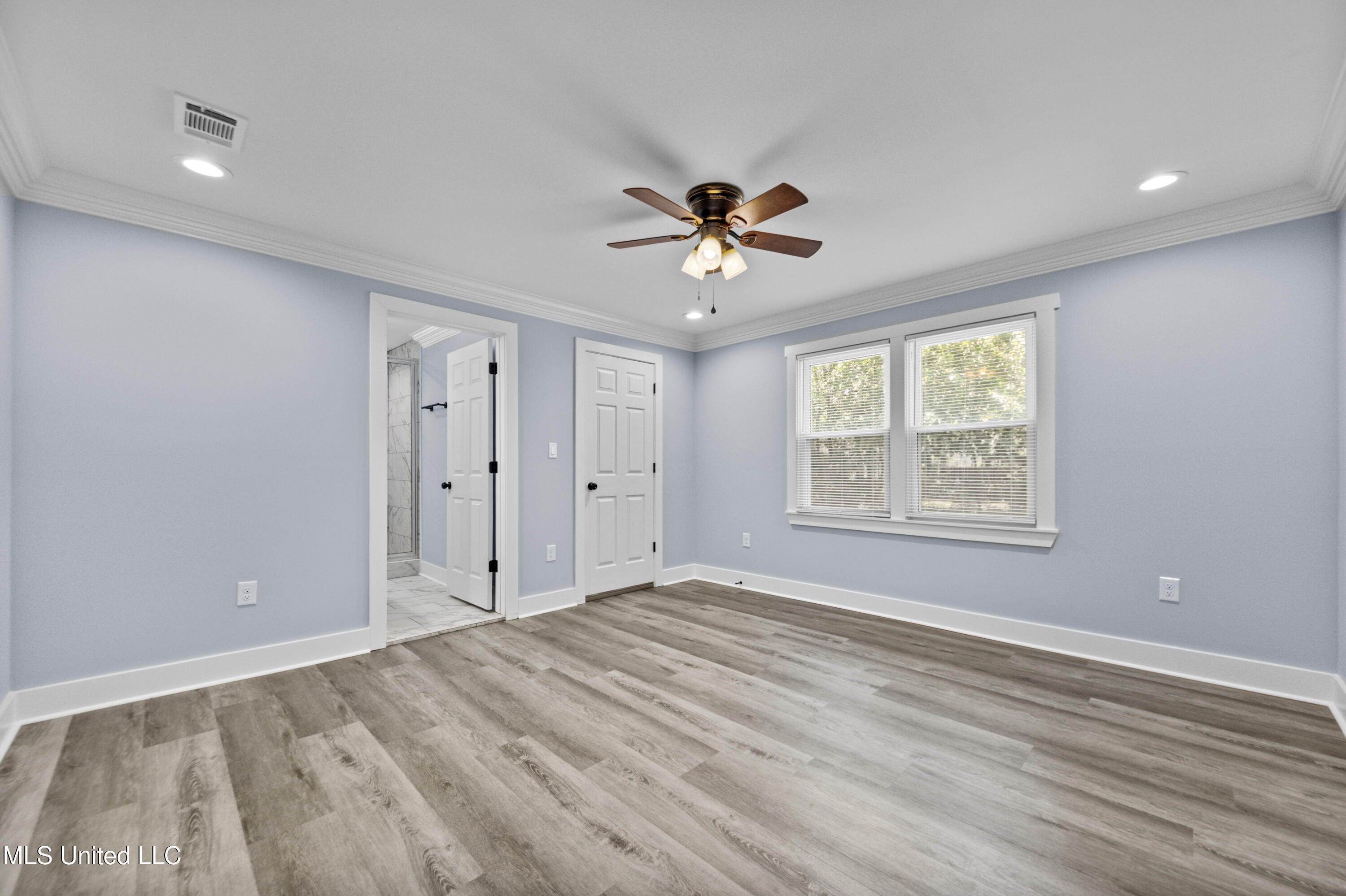305 43rd Street Property Photo 21