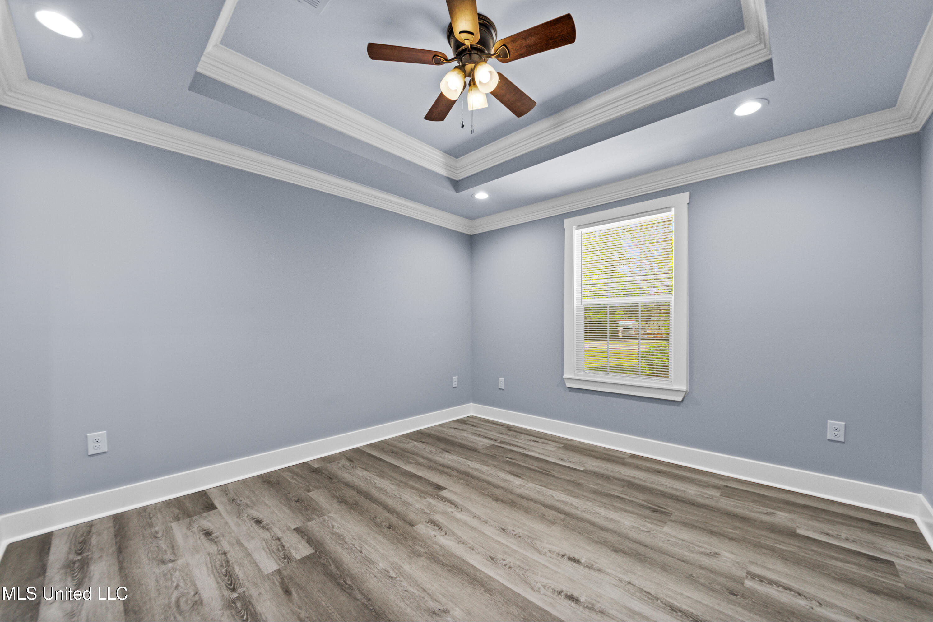 305 43rd Street Property Photo 24