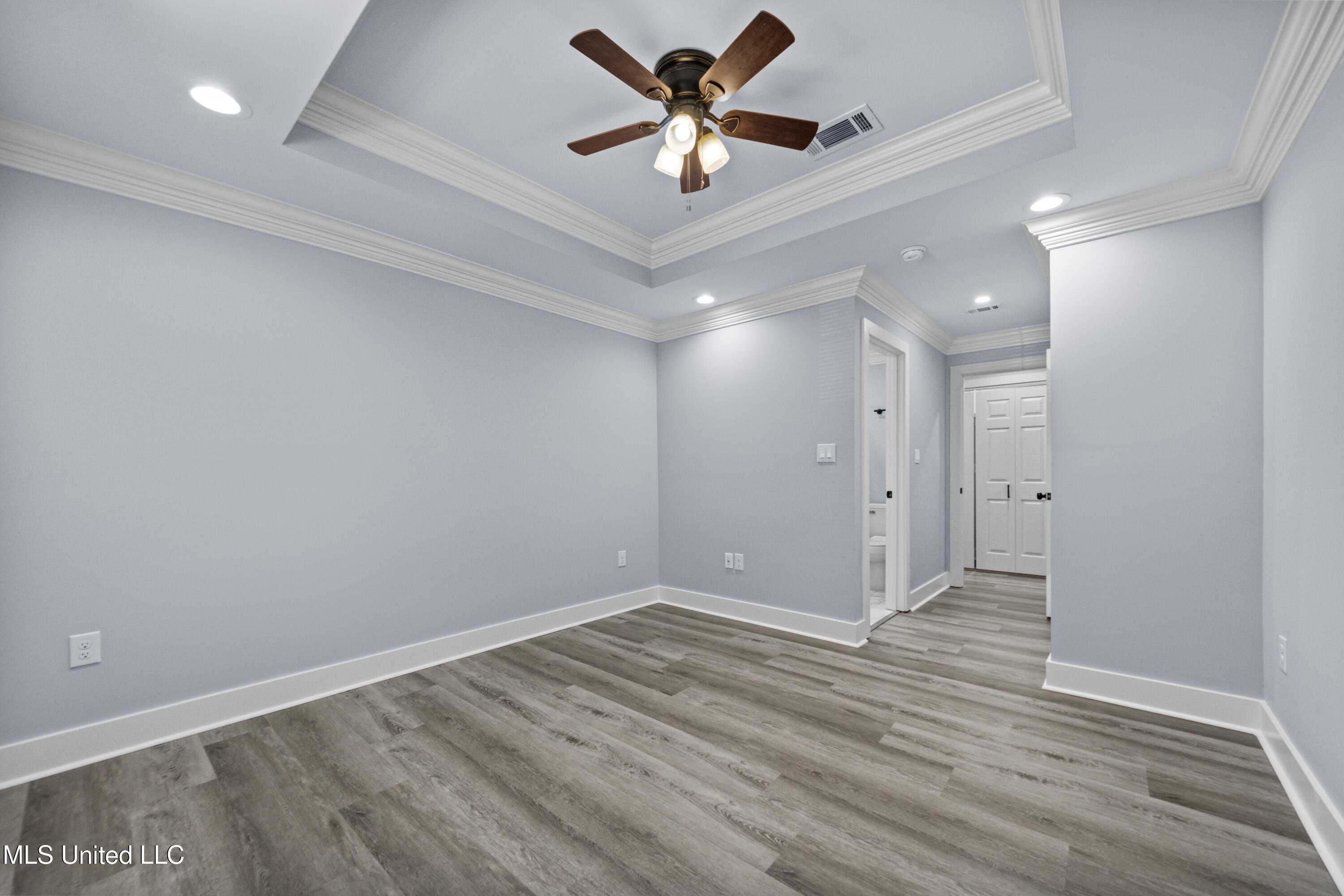 305 43rd Street Property Photo 25