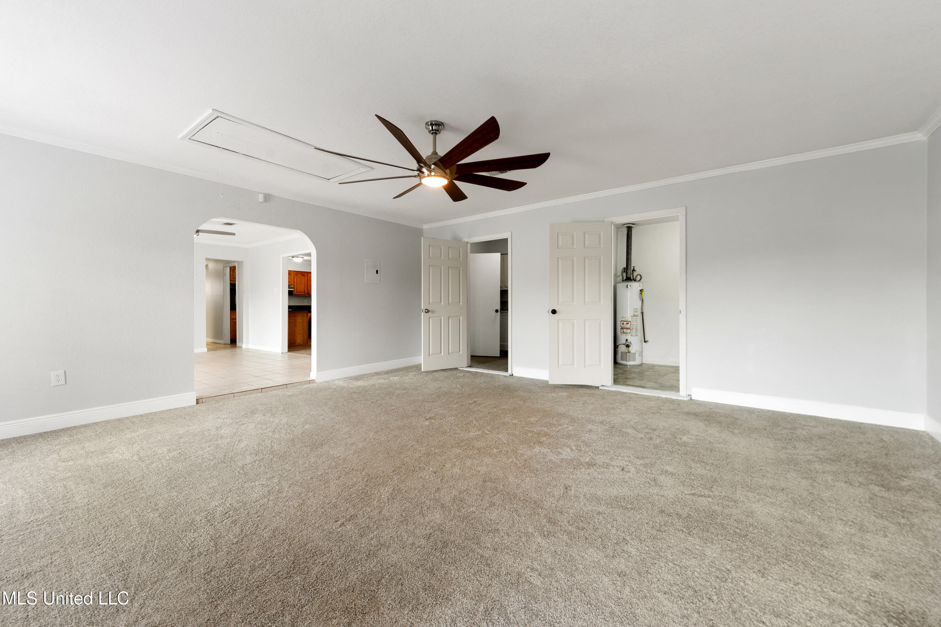 848 Carolee Circle Property Photo 7