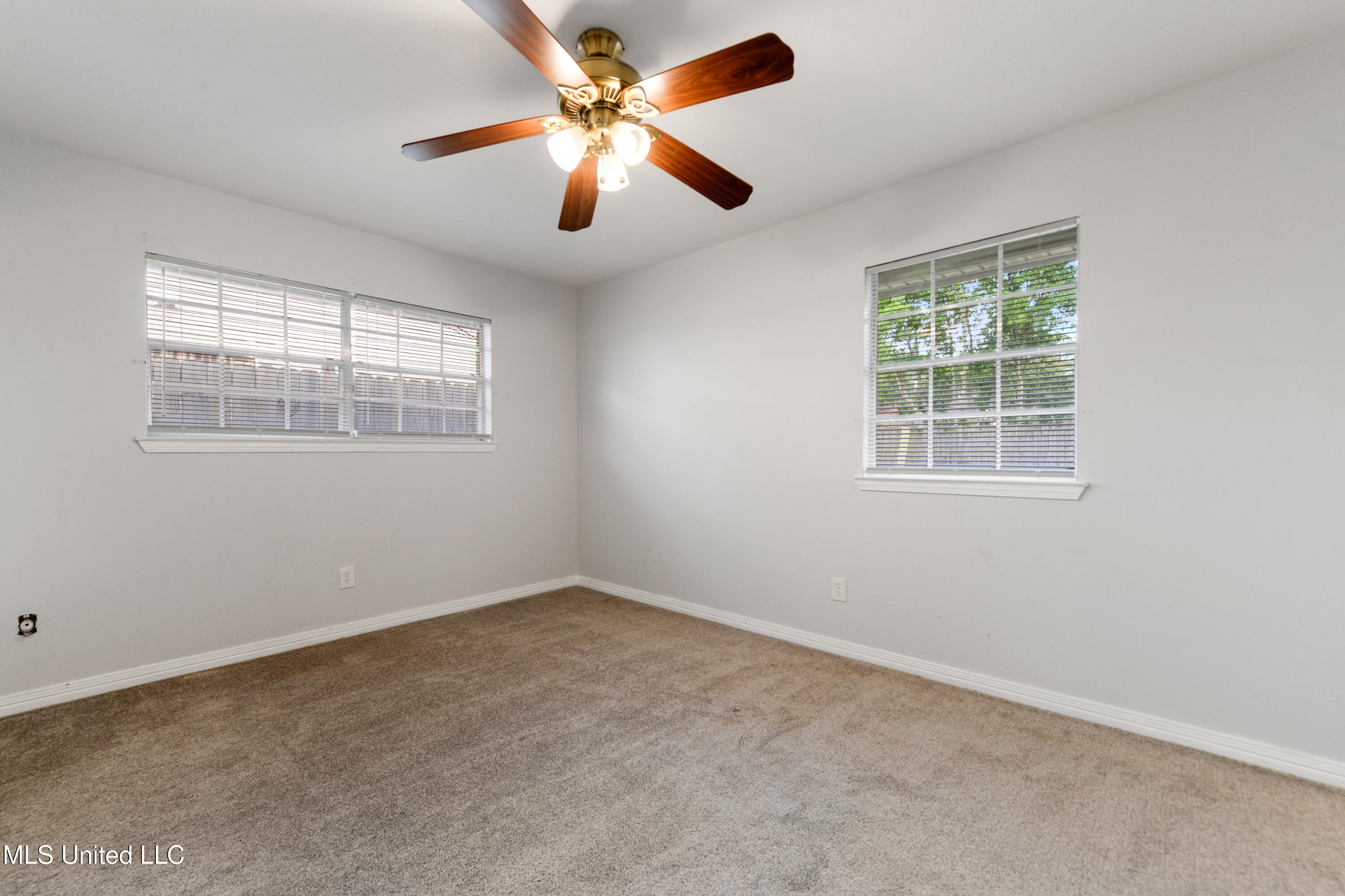 848 Carolee Circle Property Photo 12