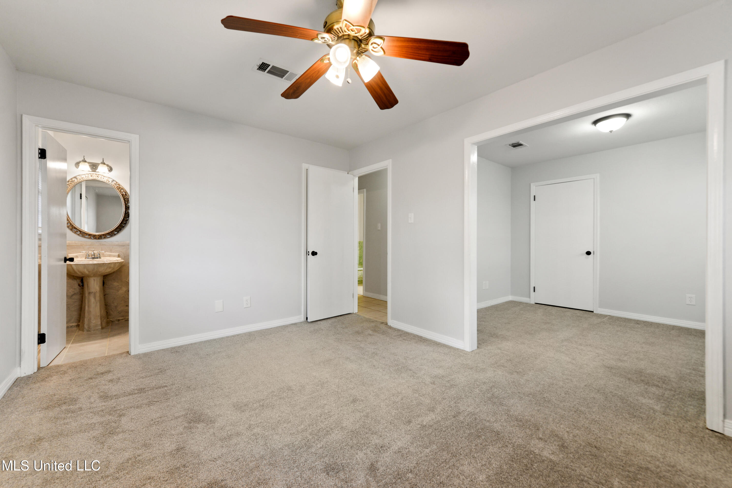 848 Carolee Circle Property Photo 13