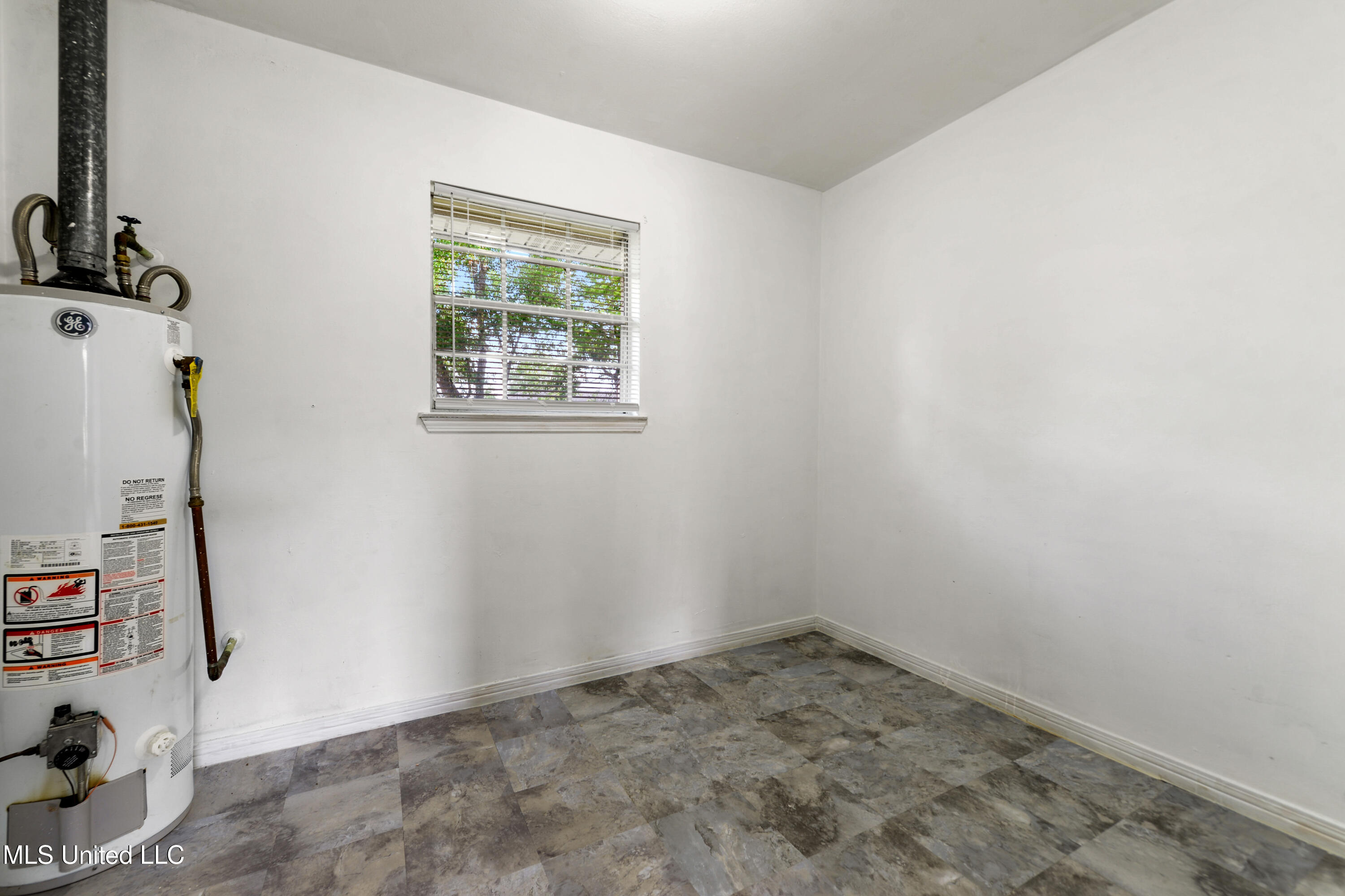 848 Carolee Circle Property Photo 21