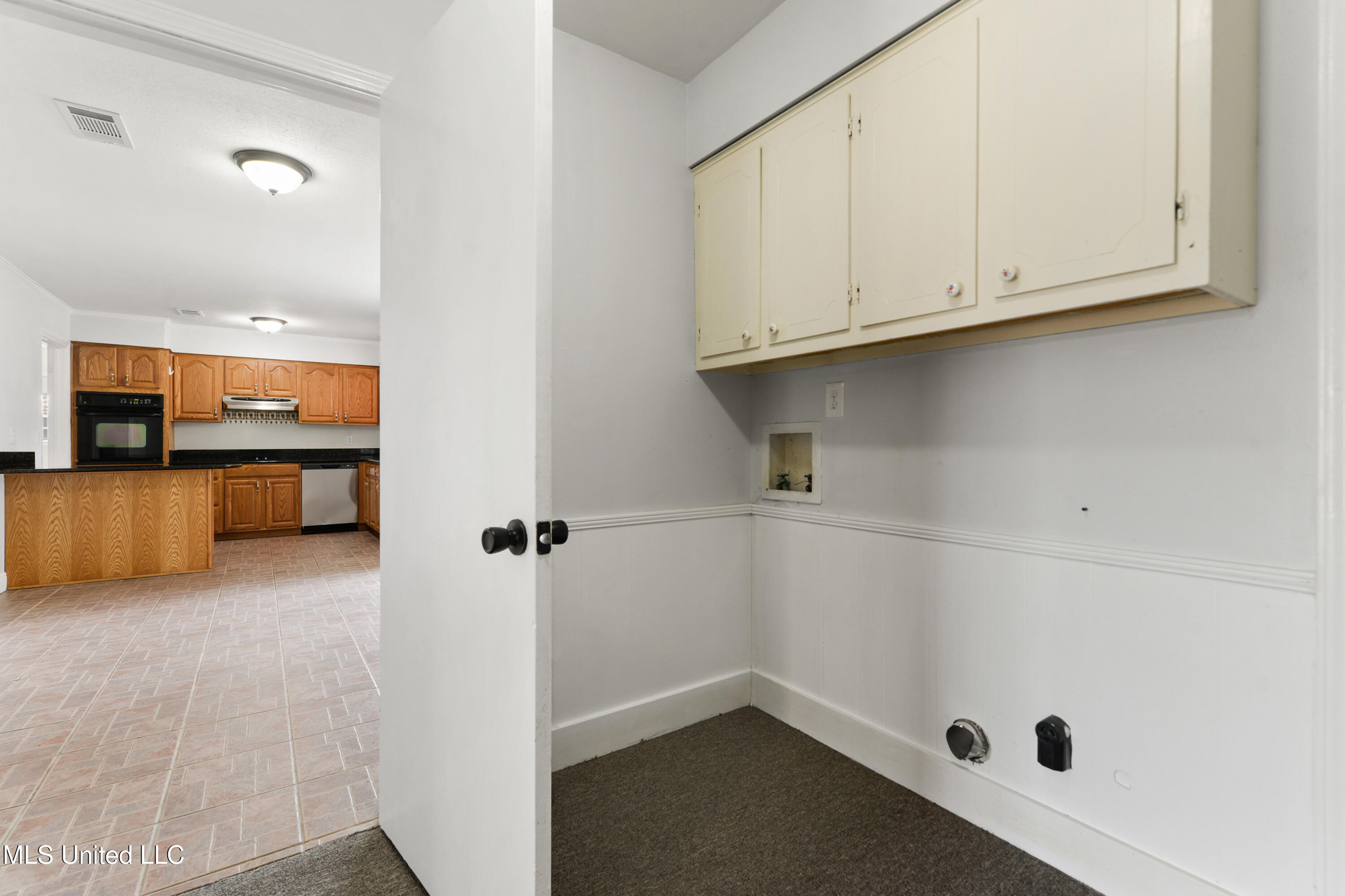 848 Carolee Circle Property Photo 22