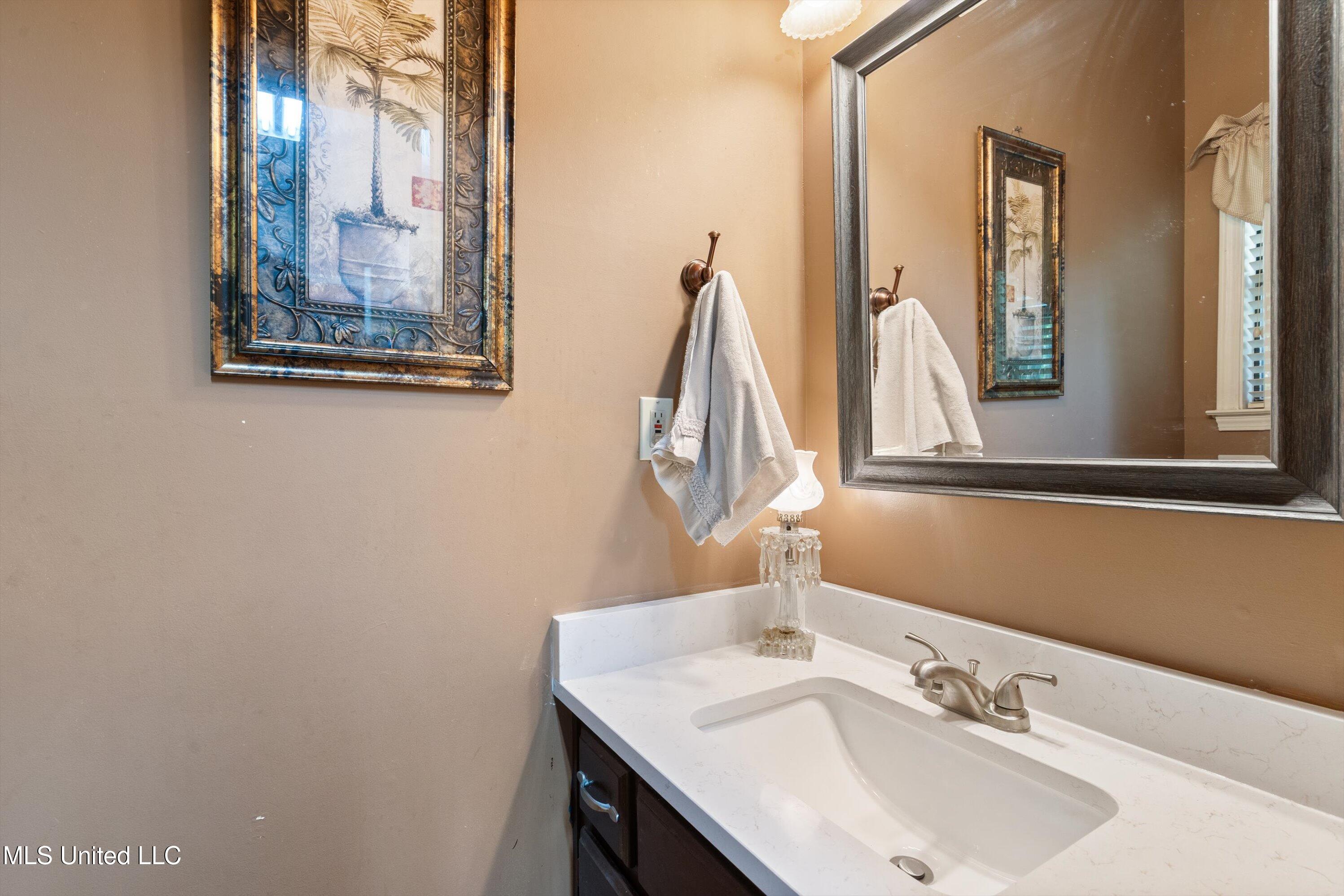 5135 Windy Ridge Drive Property Photo 12