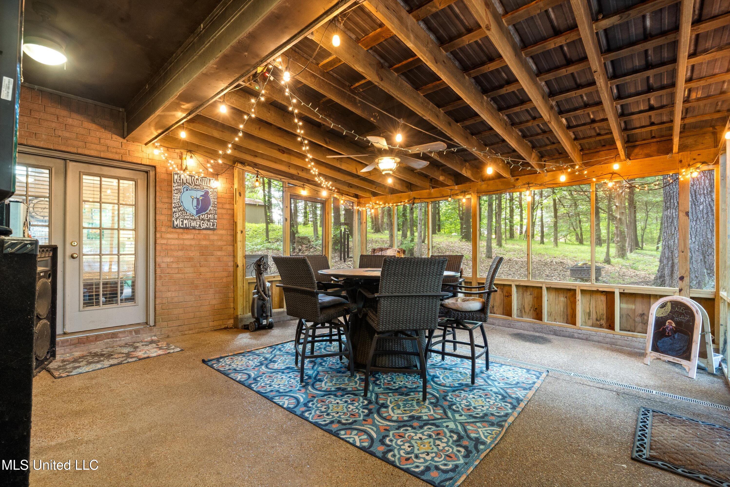 5135 Windy Ridge Drive Property Photo 31