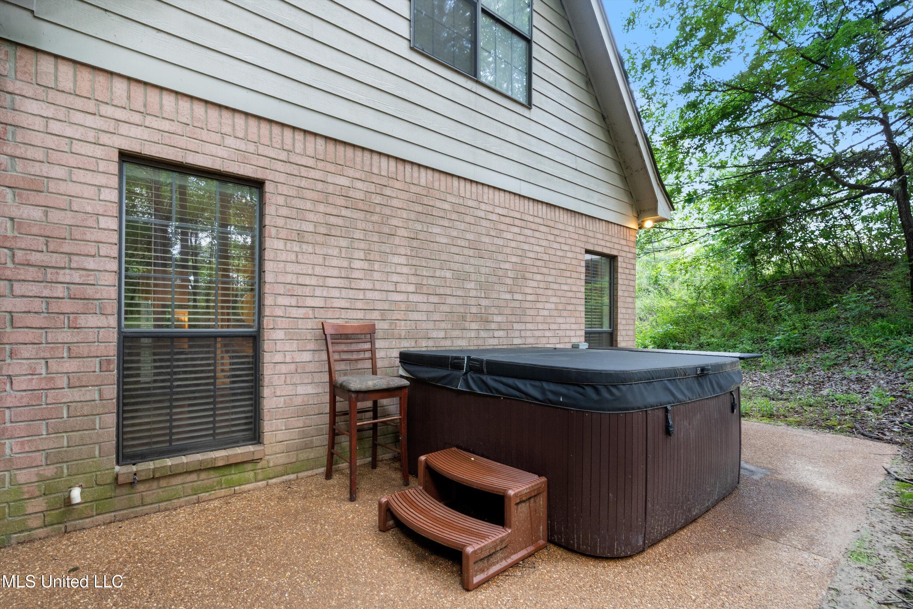 5135 Windy Ridge Drive Property Photo 33