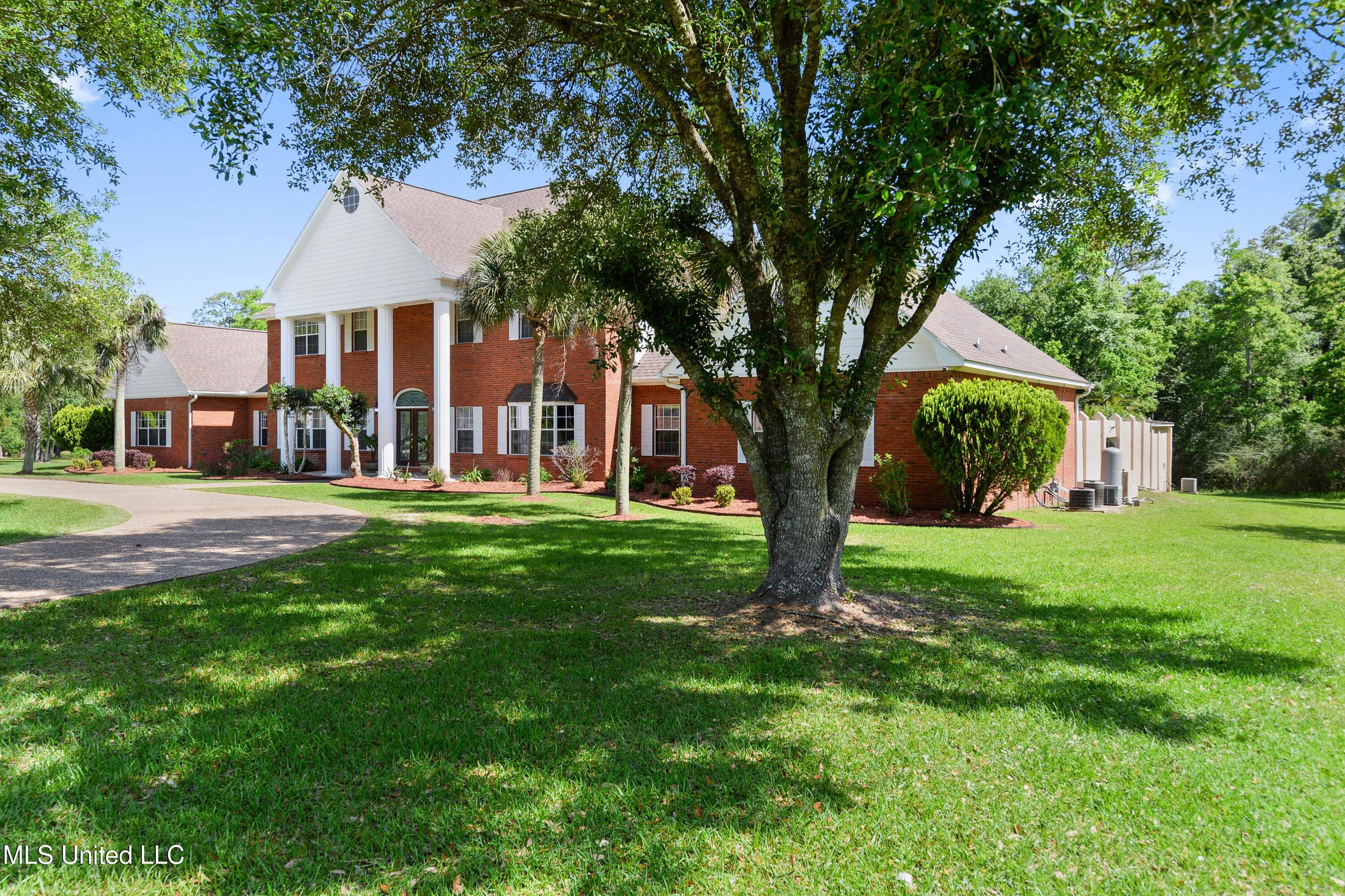 11352 Palm Valley Cove Property Photo 4