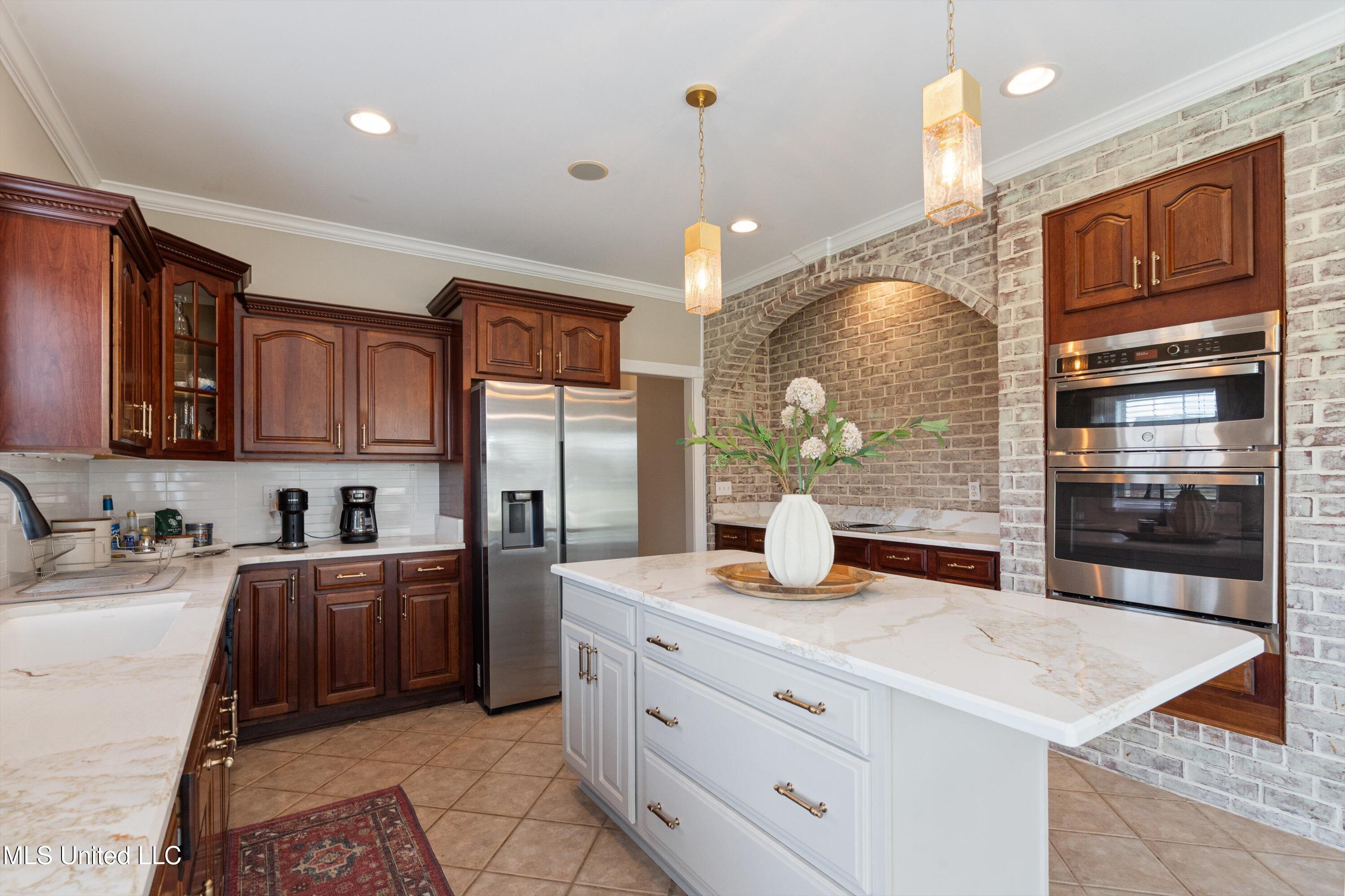 6507 Shenandoah Lane Property Photo 6