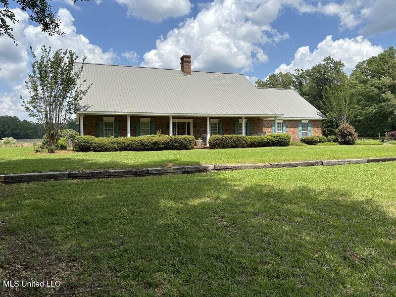 9053 Castalian Springs Rd Property Photo 1