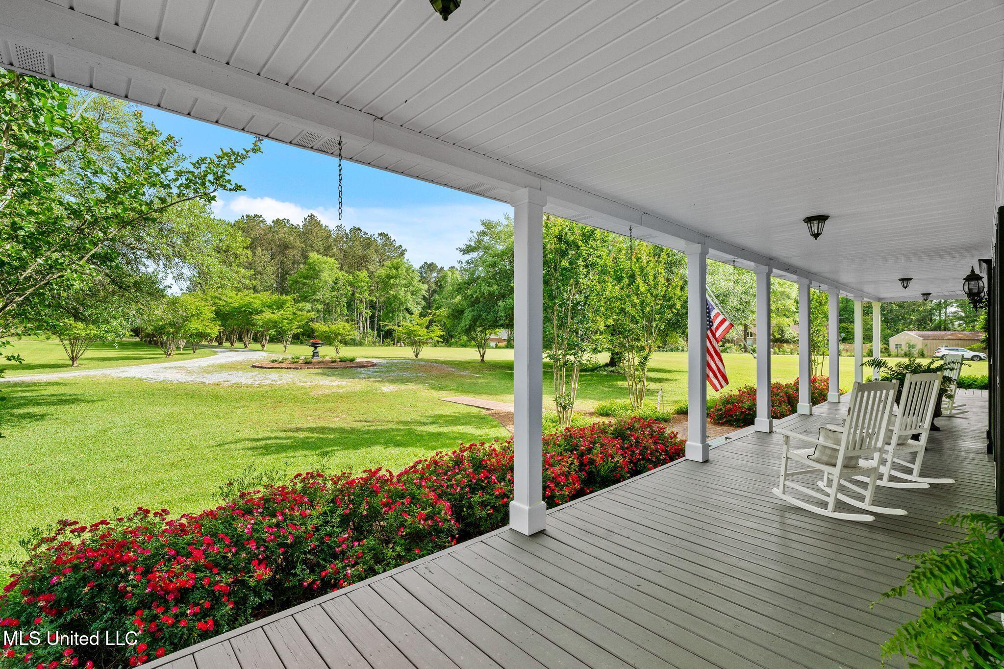 1814 Old Highway 24 Property Photo 7