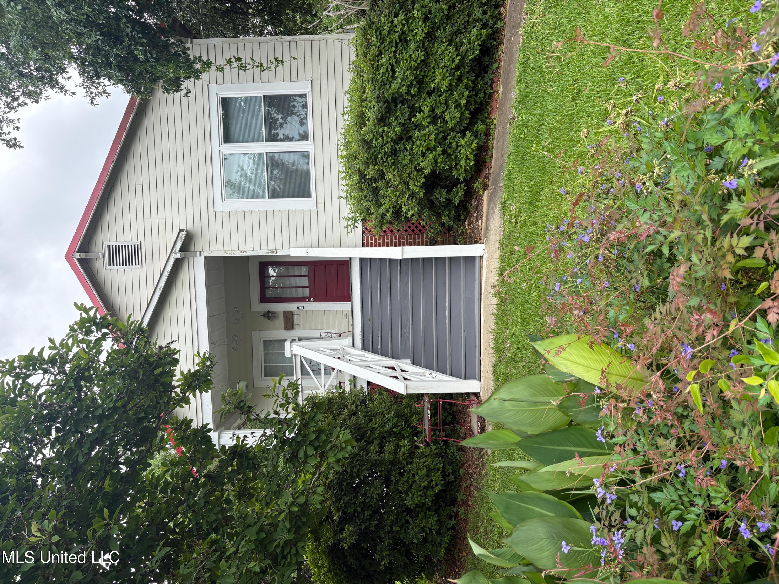 5 New Street Property Photo 1