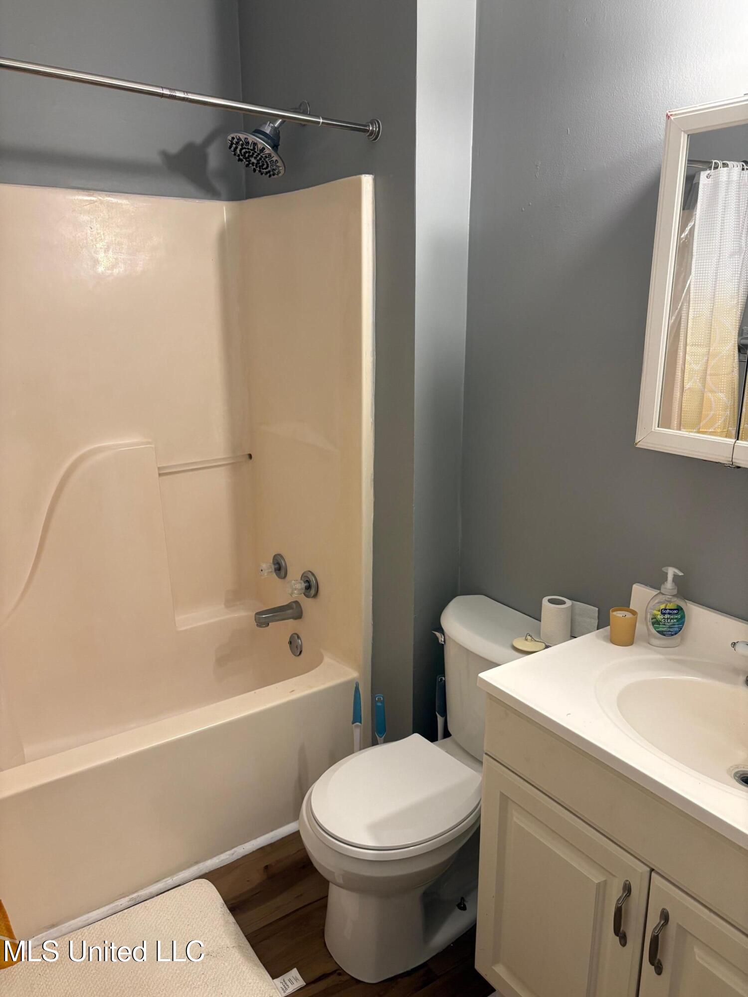 5 New Street Property Photo 7