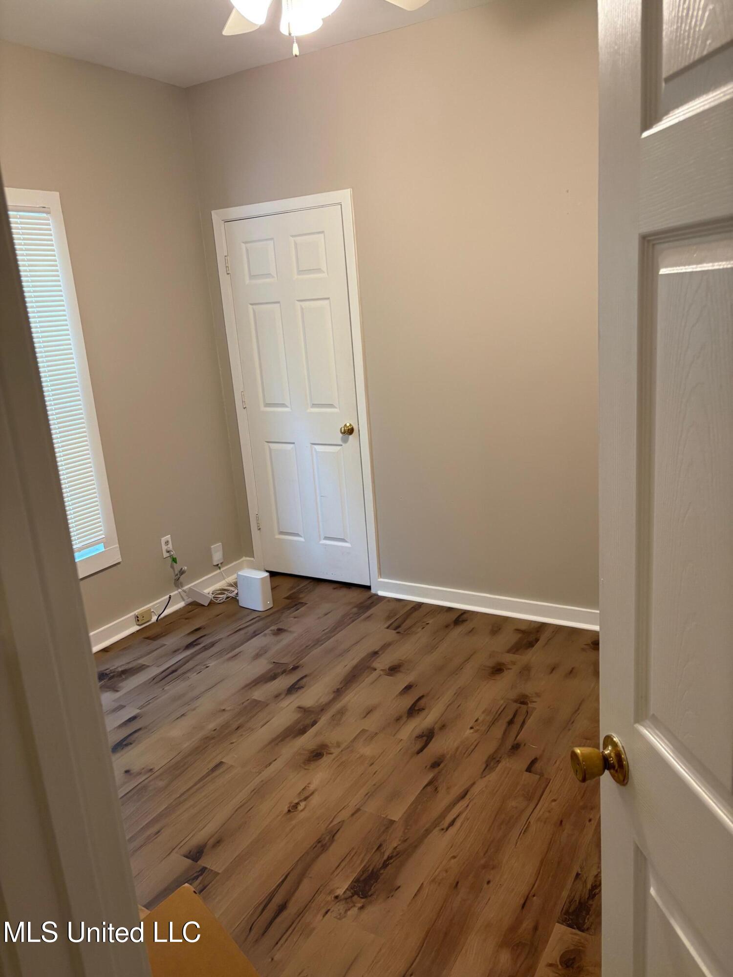 5 New Street Property Photo 11
