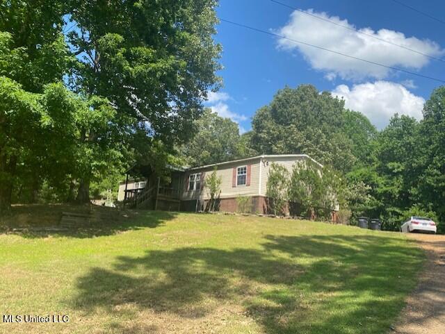 689 Magnolia Circle Property Photo 1