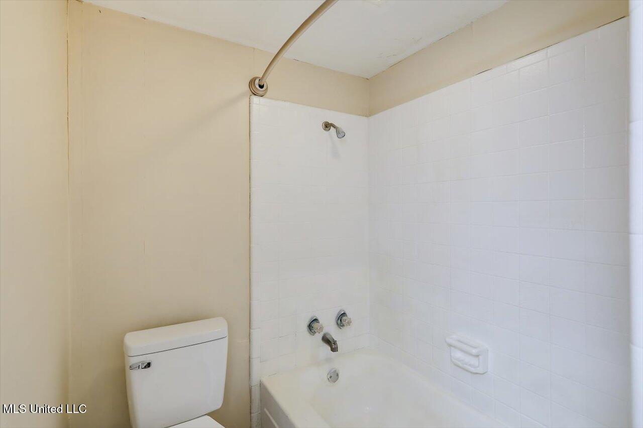 4692 Nordell Drive Property Photo 21