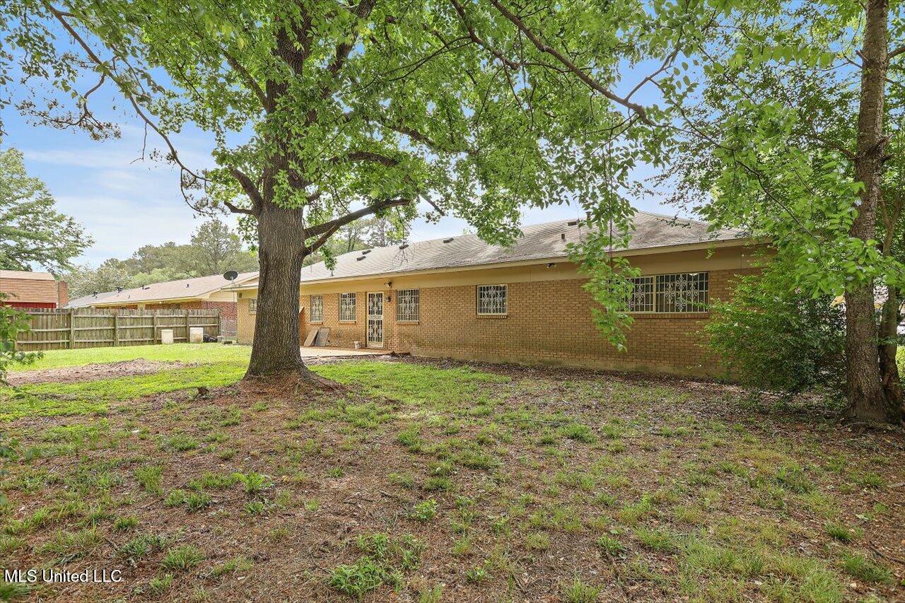 4692 Nordell Drive Property Photo 24